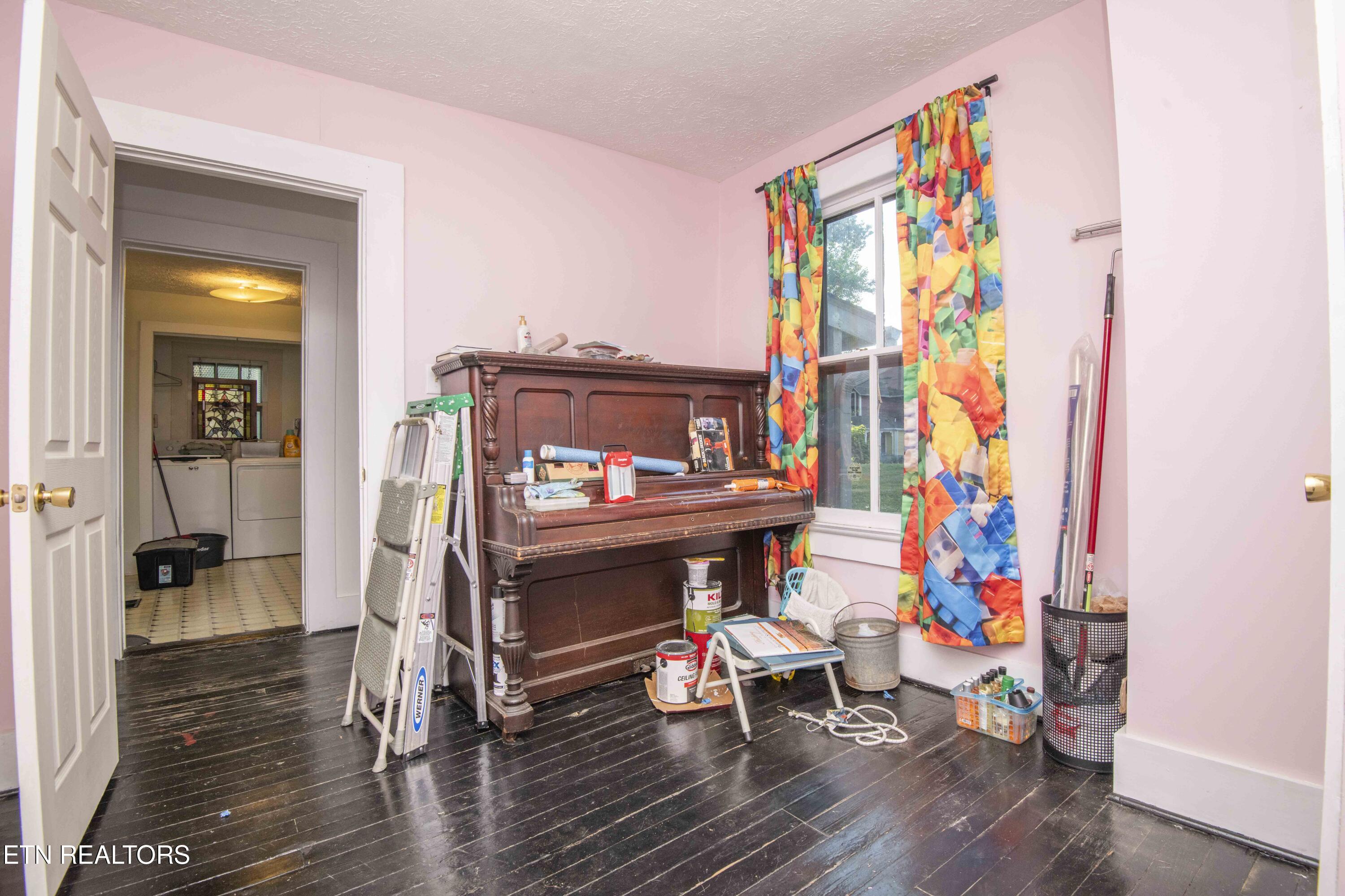 228 Cansler Avenue Knoxville TN 37921