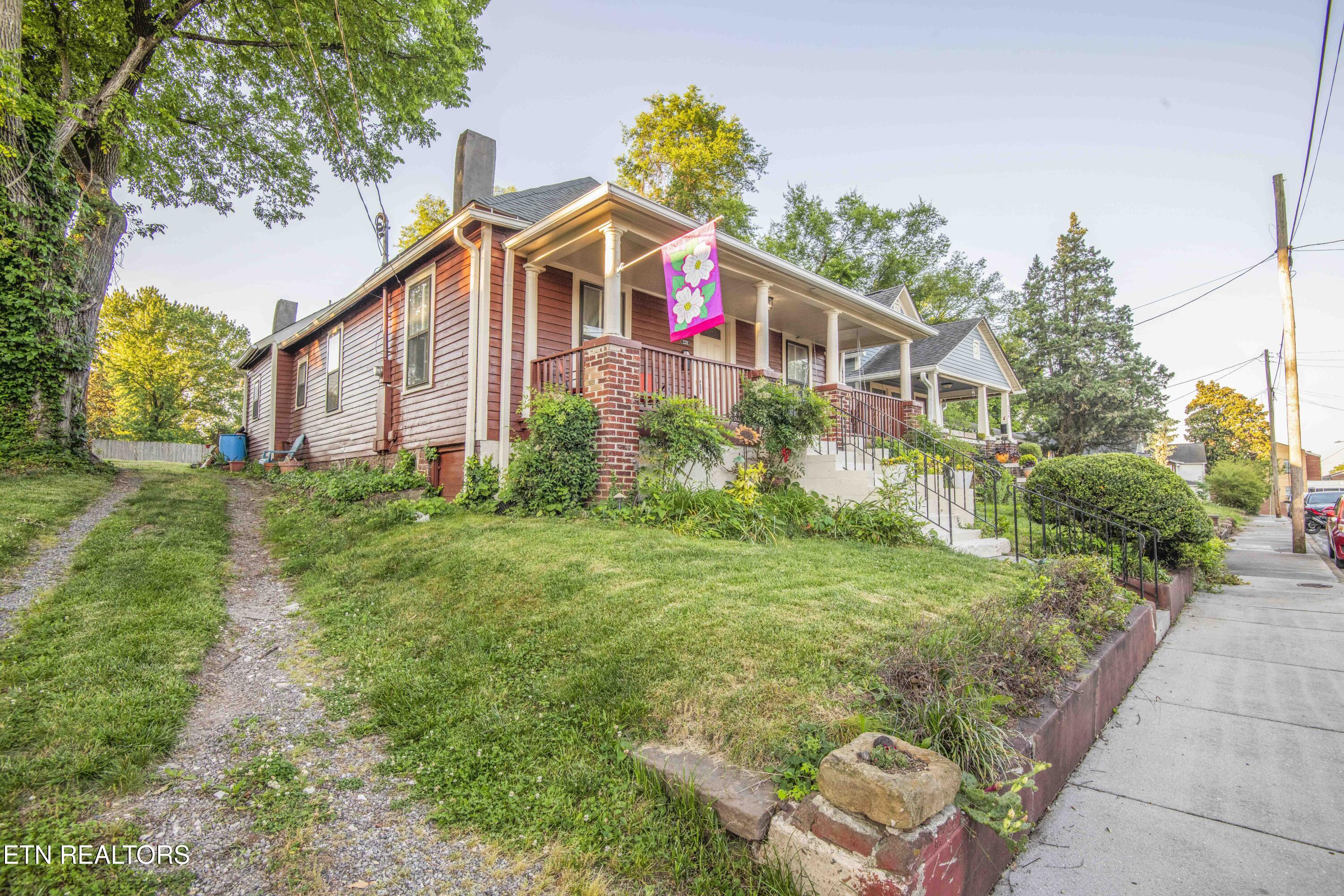 228 Cansler Avenue Knoxville TN 37921