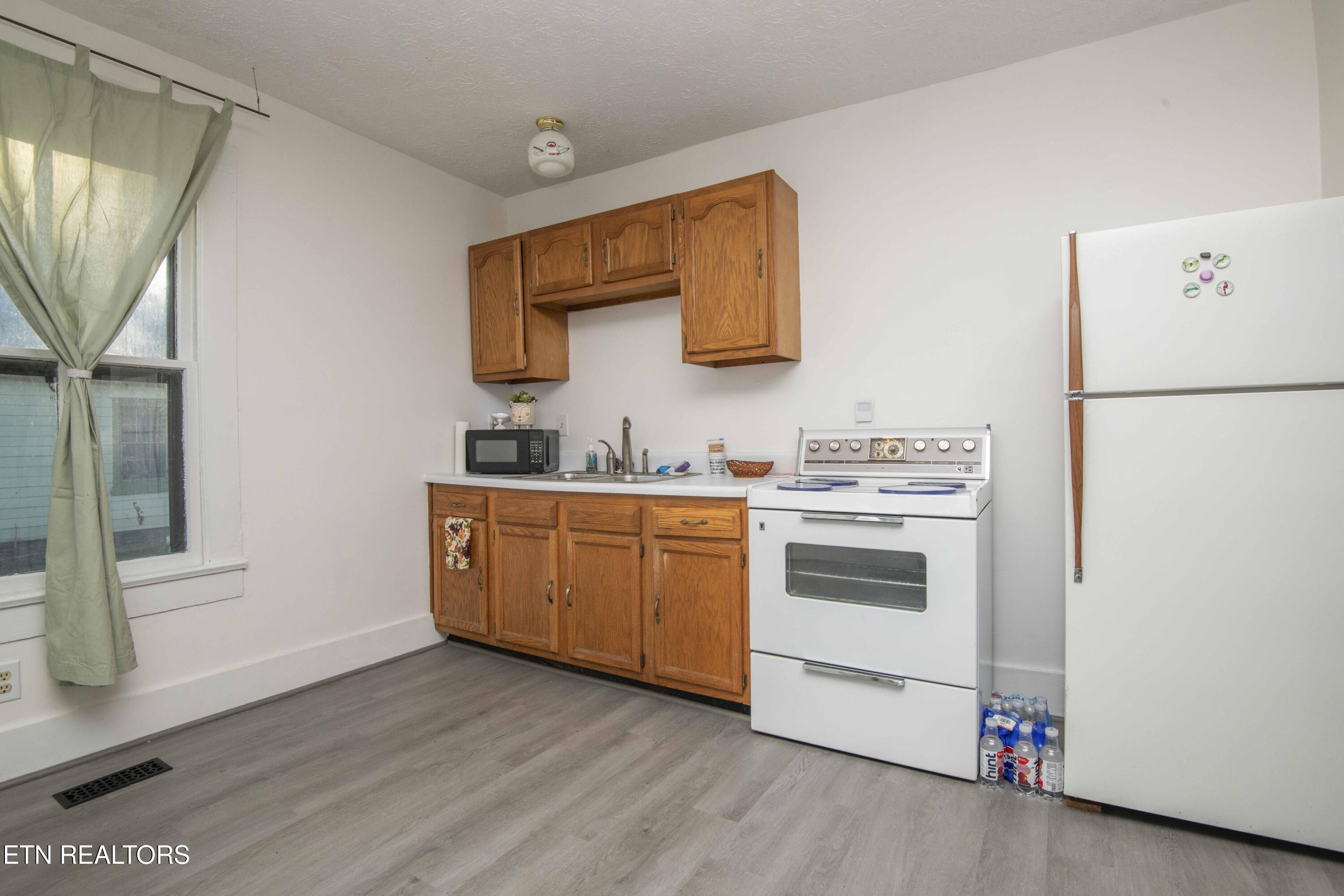 228 Cansler Avenue Knoxville TN 37921