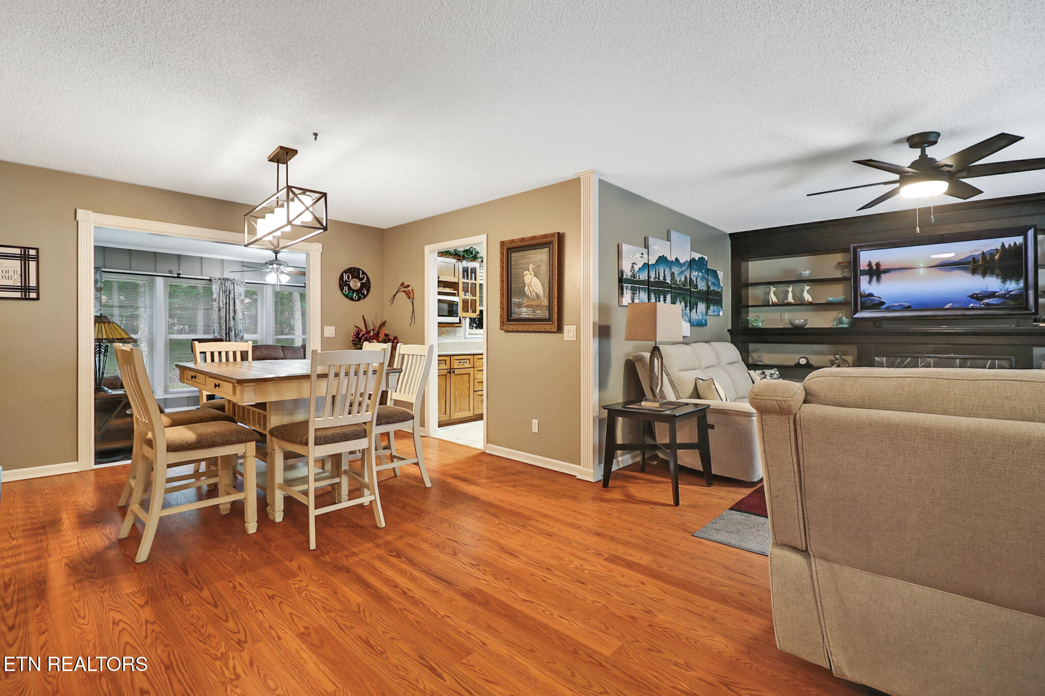 134 Lakeside Drive Crossville TN 38558
