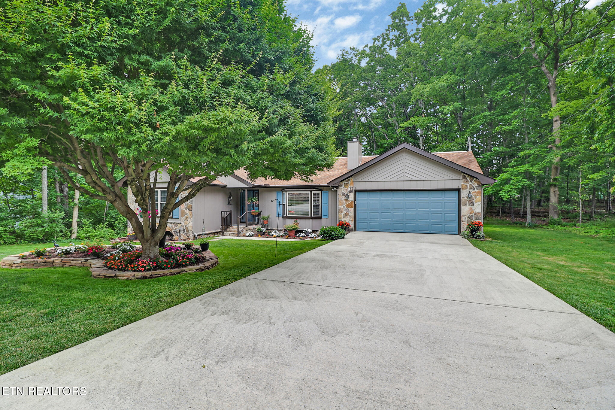 134 Lakeside Drive Crossville TN 38558