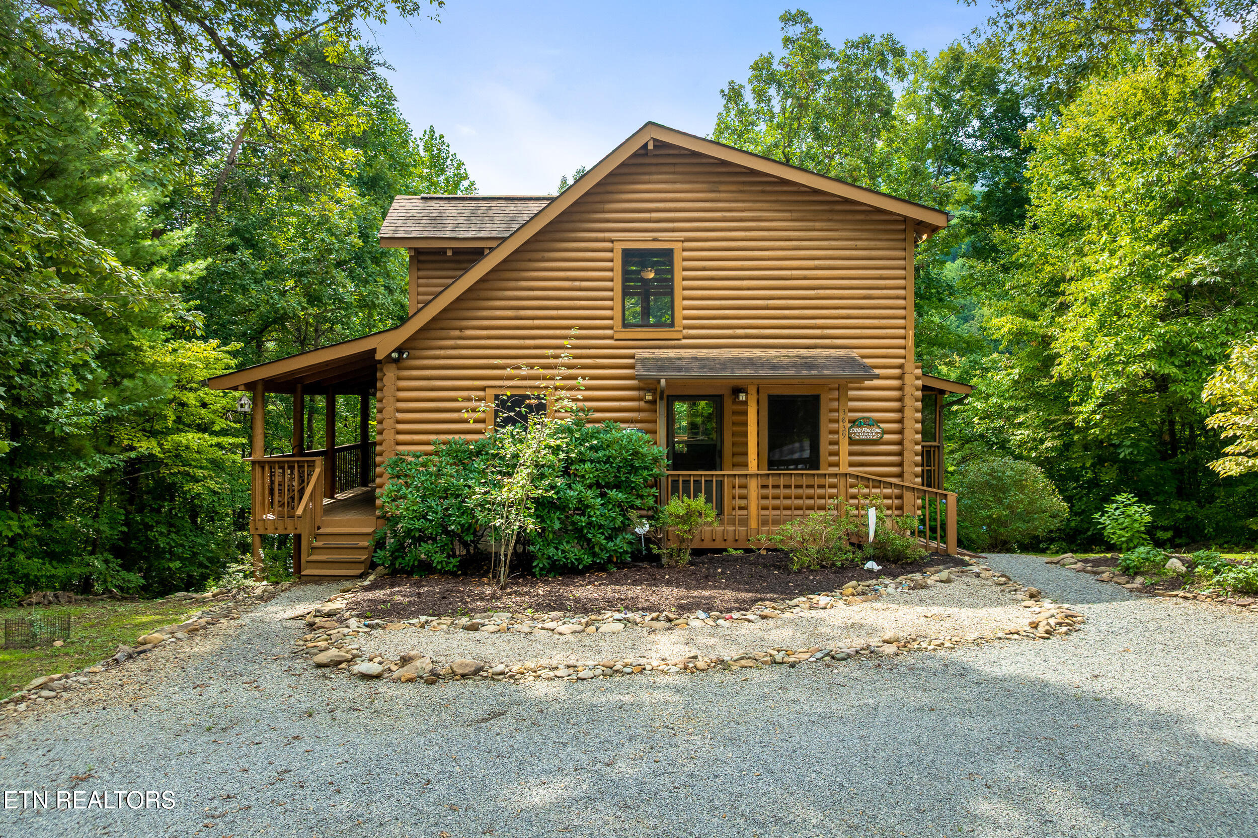 3839 Saddle Brook Way Sevierville TN 37862