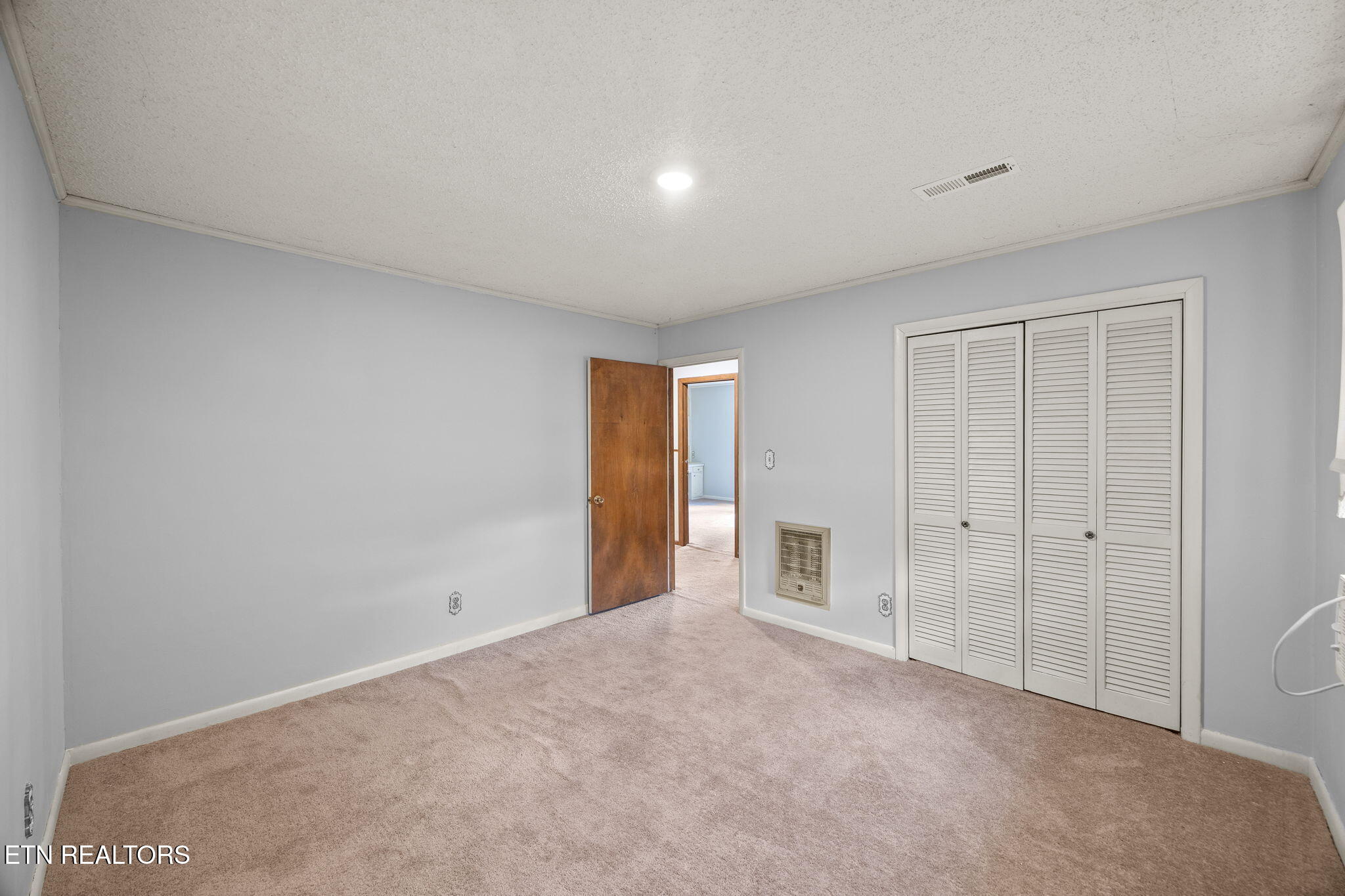 334 Wartrace Highway Pleasant Shade TN 37145