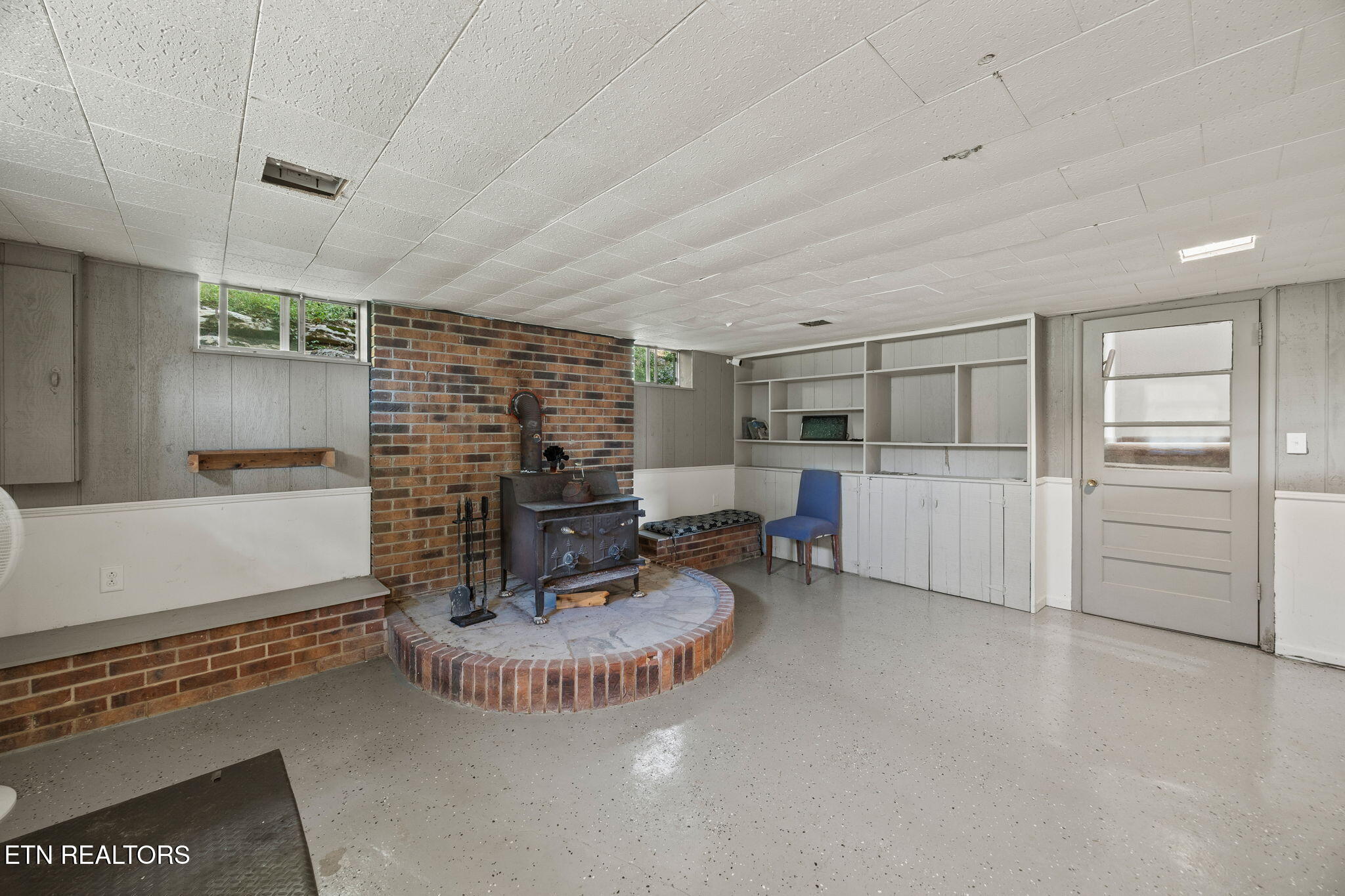 334 Wartrace Highway Pleasant Shade TN 37145