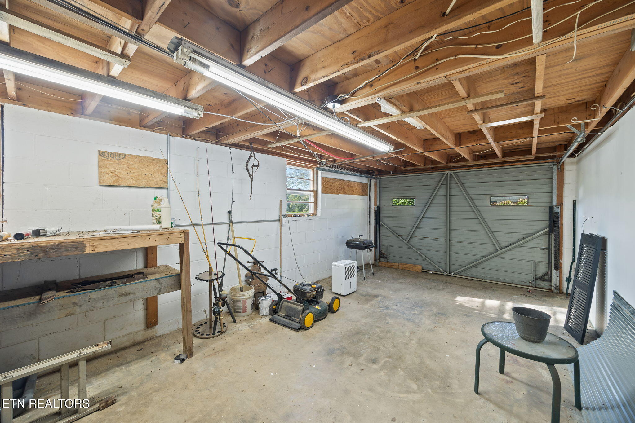 334 Wartrace Highway Pleasant Shade TN 37145