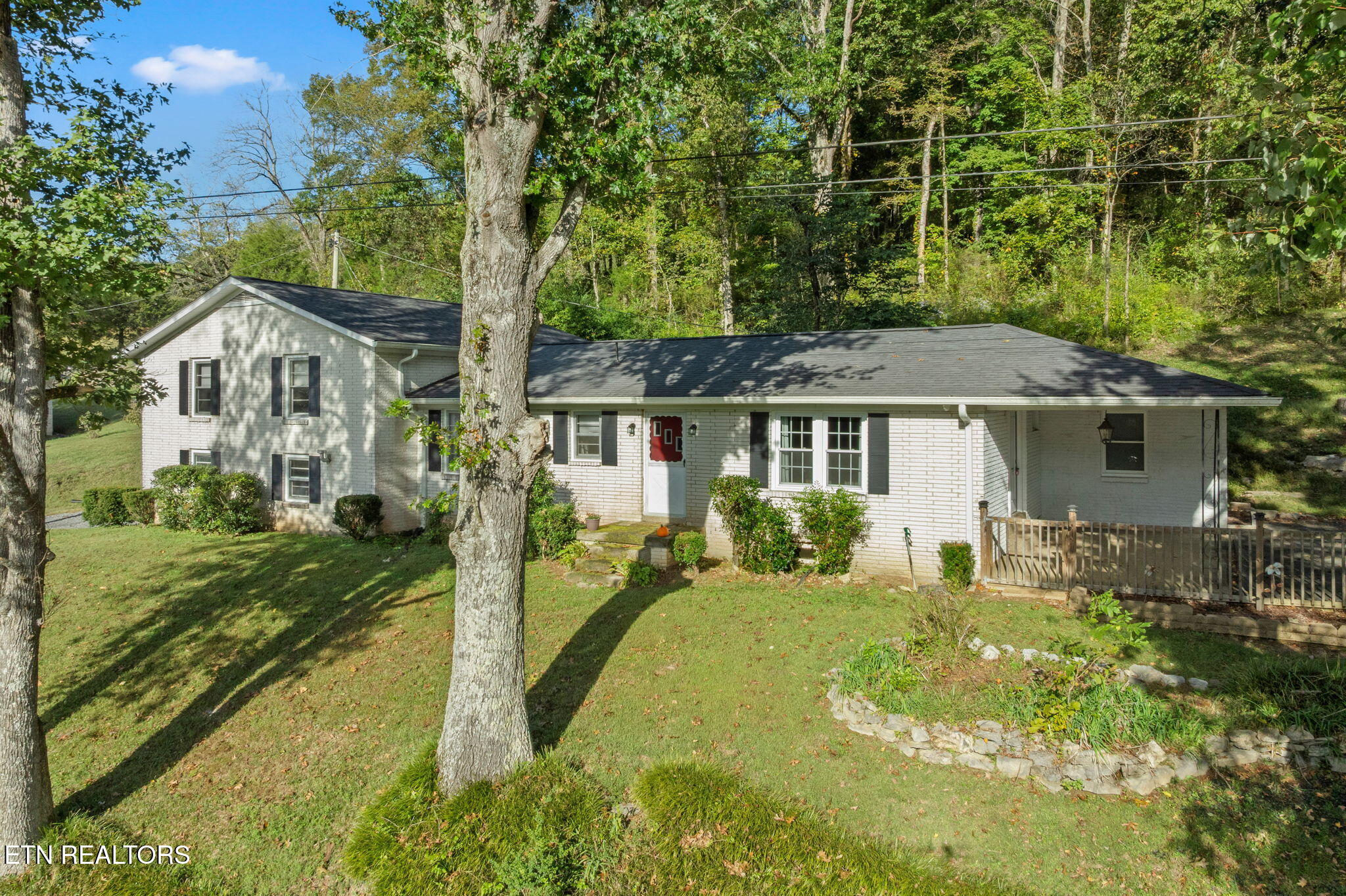 334 Wartrace Highway Pleasant Shade TN 37145