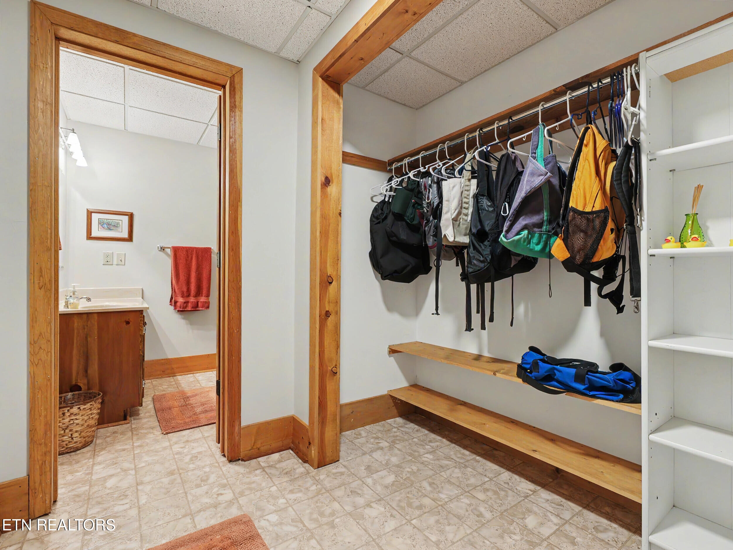 615 N Ownby Drive Gatlinburg TN 37738