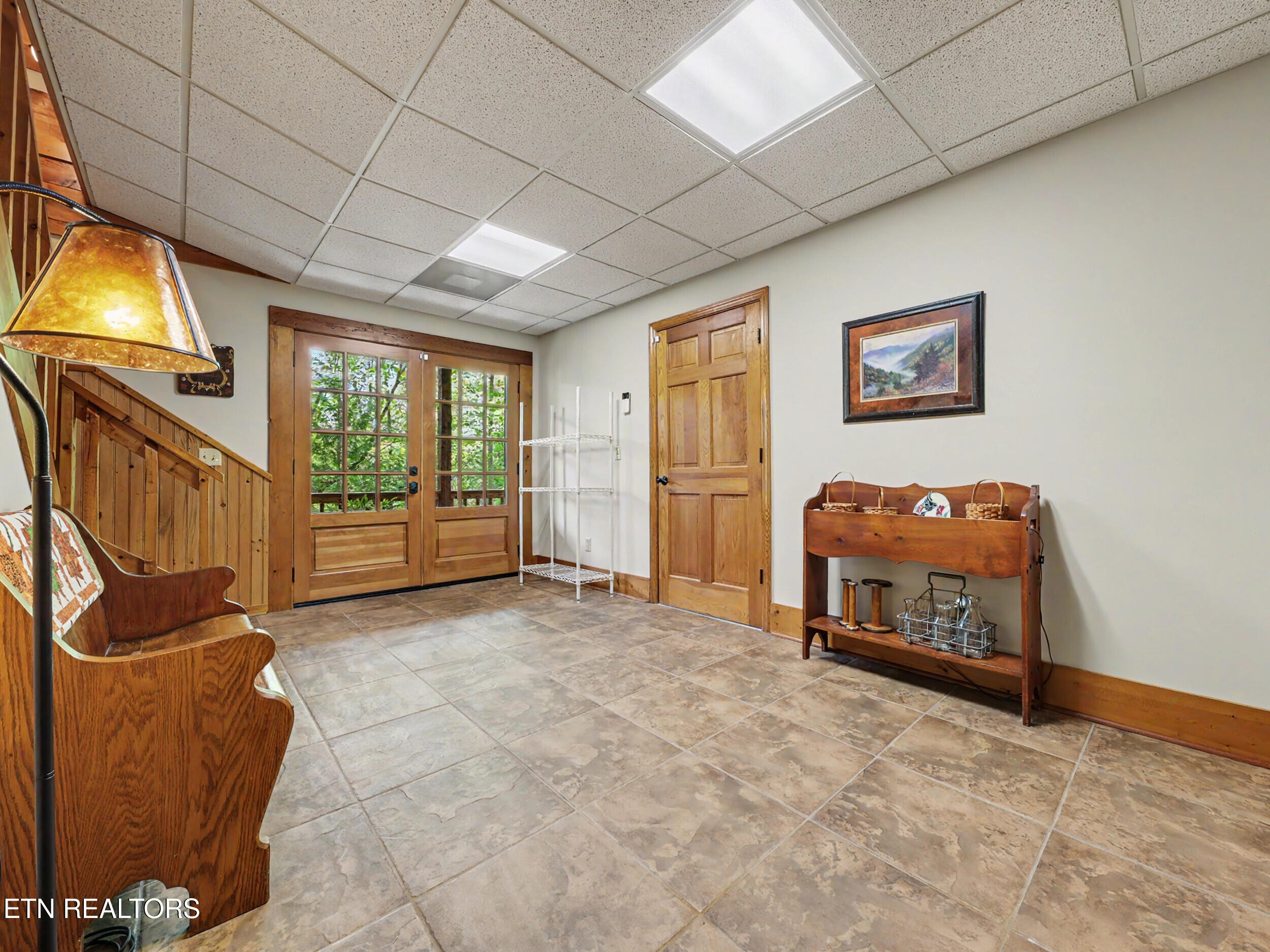 615 N Ownby Drive Gatlinburg TN 37738