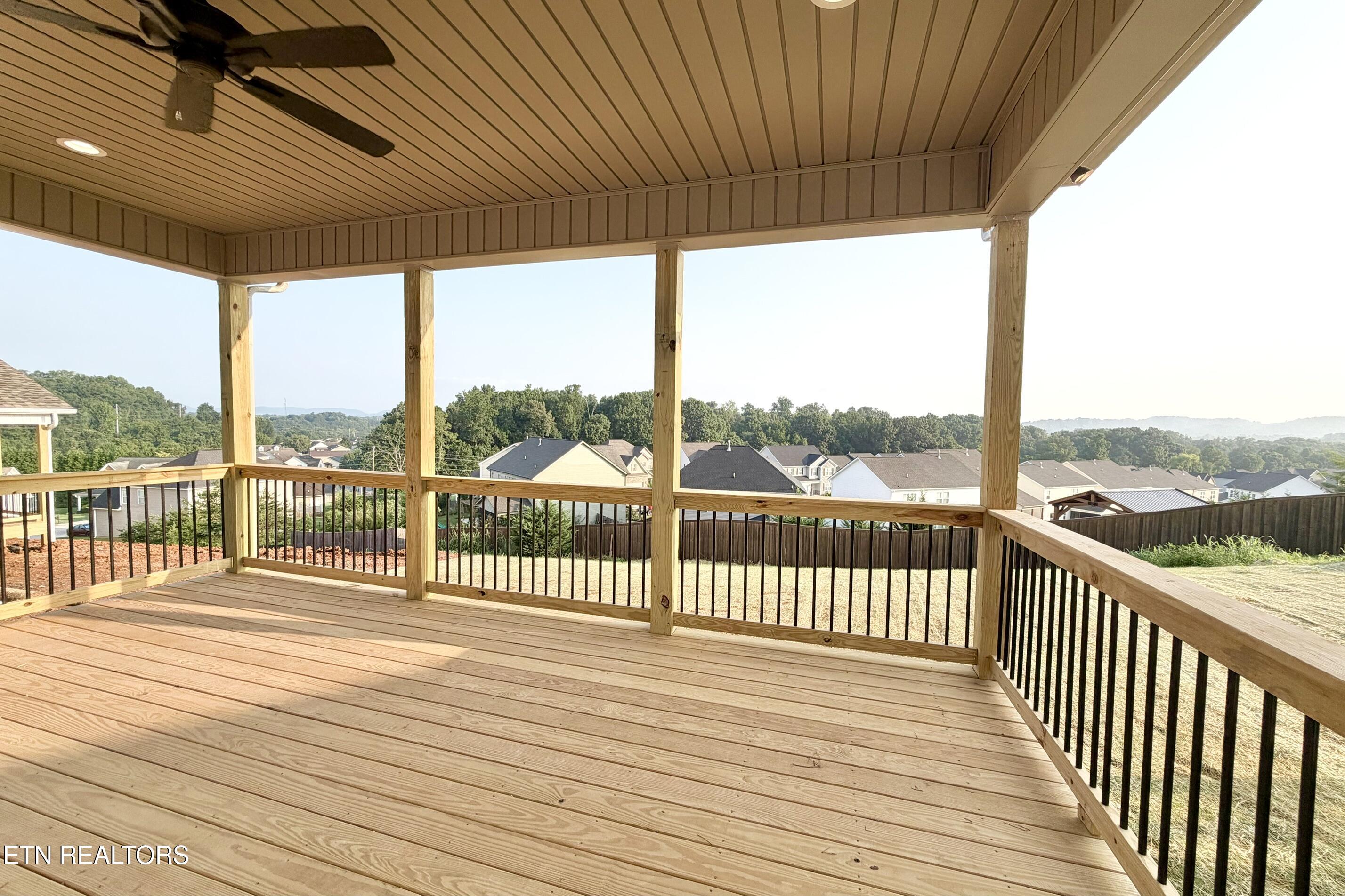 8915 Queensdale Lane Knoxville TN 37924