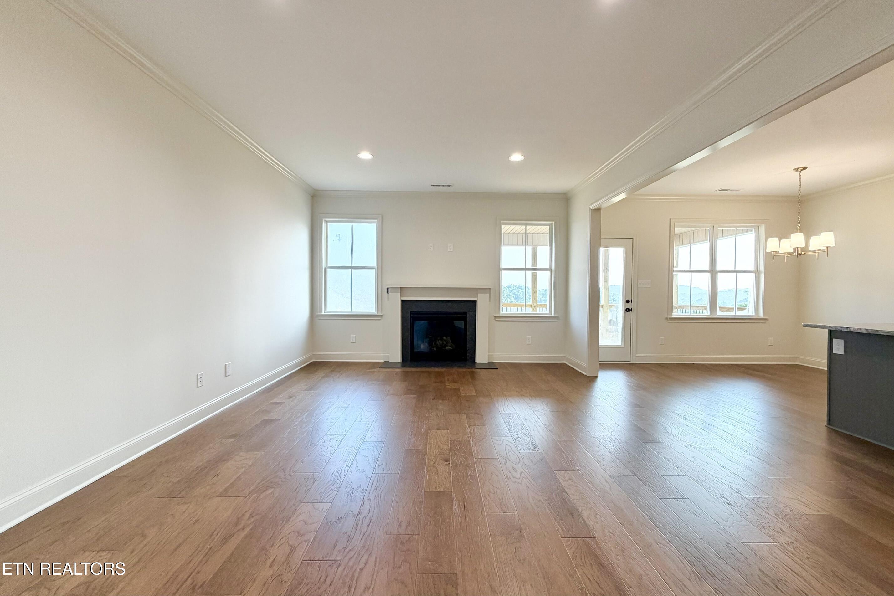 8915 Queensdale Lane Knoxville TN 37924