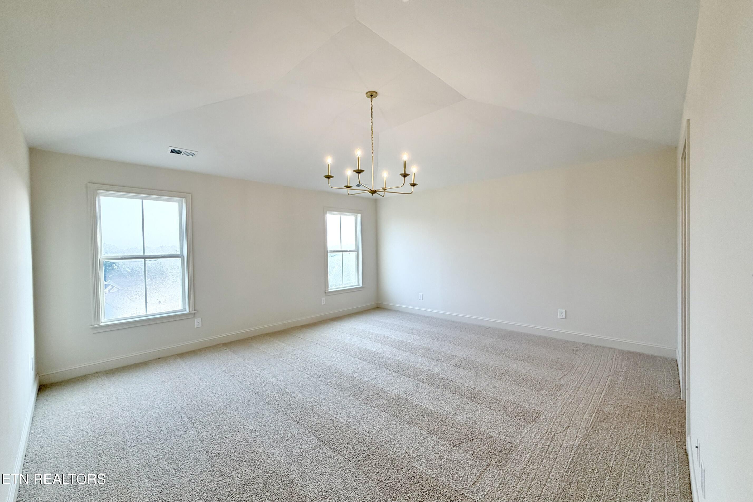 8915 Queensdale Lane Knoxville TN 37924