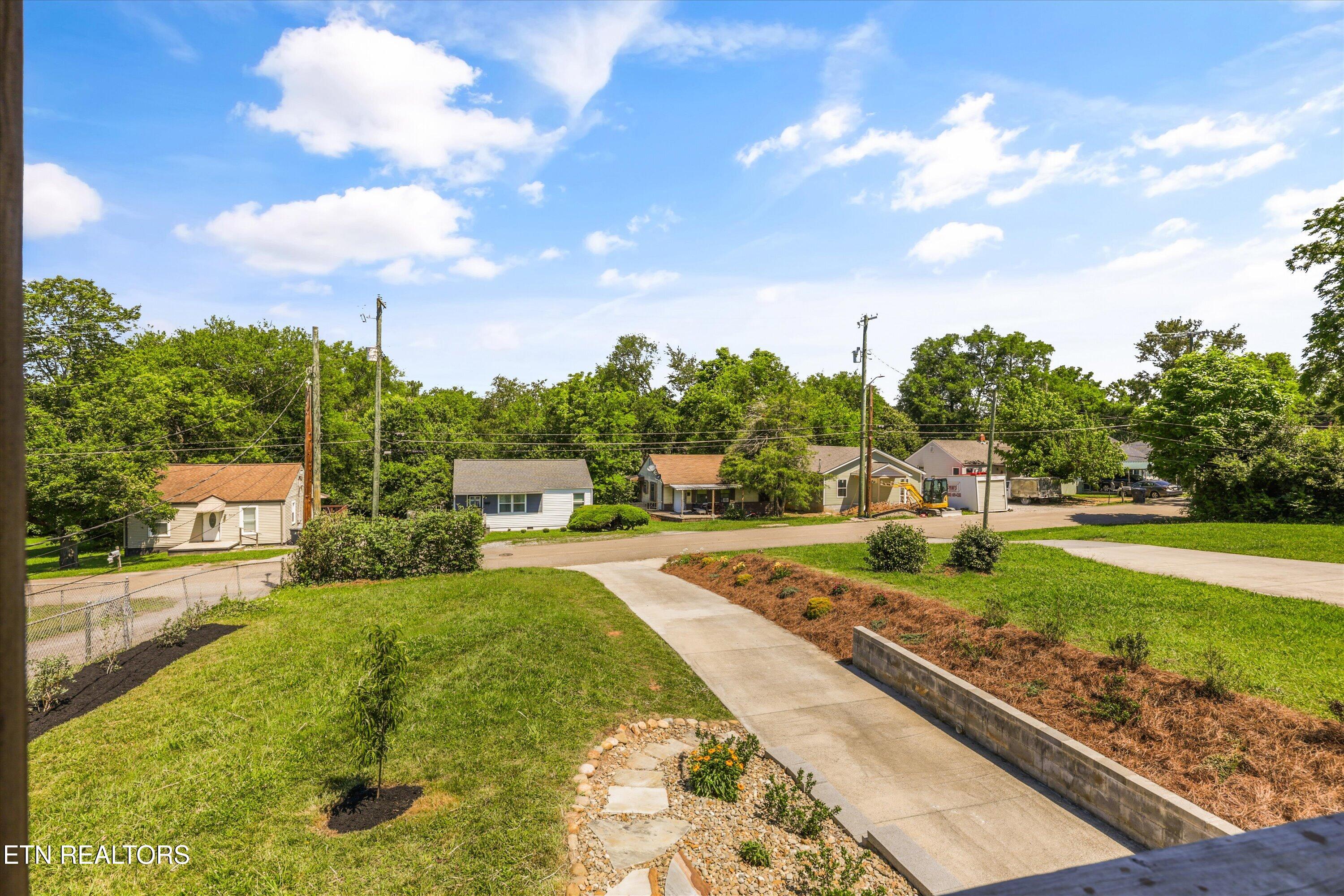 3217 Lansing Avenue Knoxville TN 37914