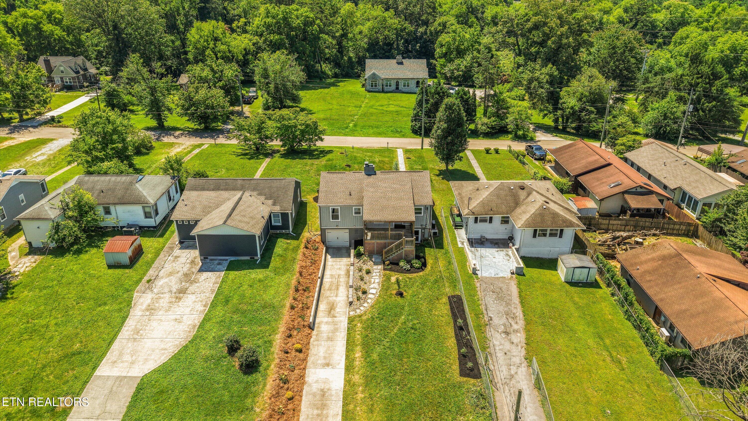 3217 Lansing Avenue Knoxville TN 37914