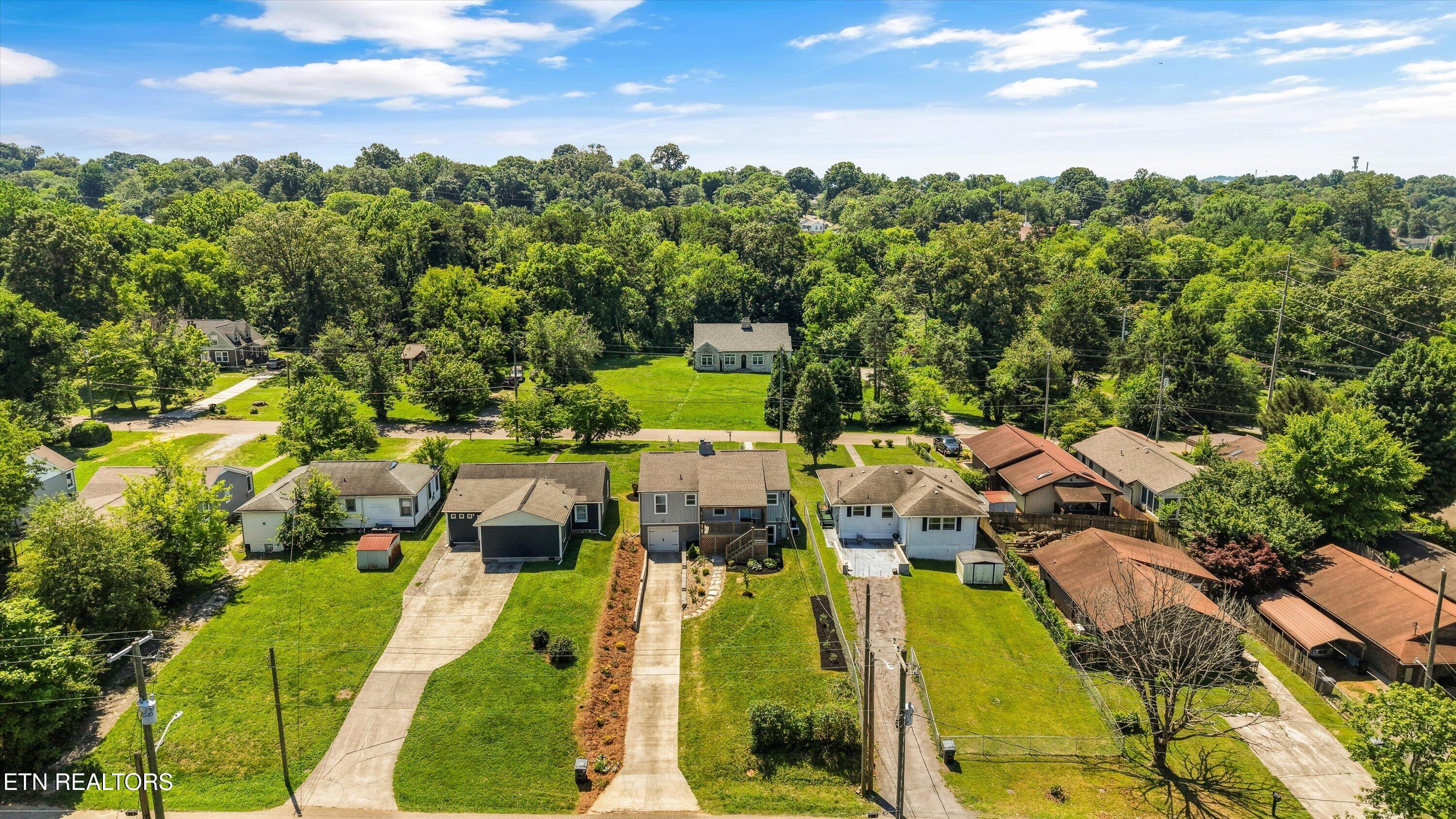 3217 Lansing Avenue Knoxville TN 37914