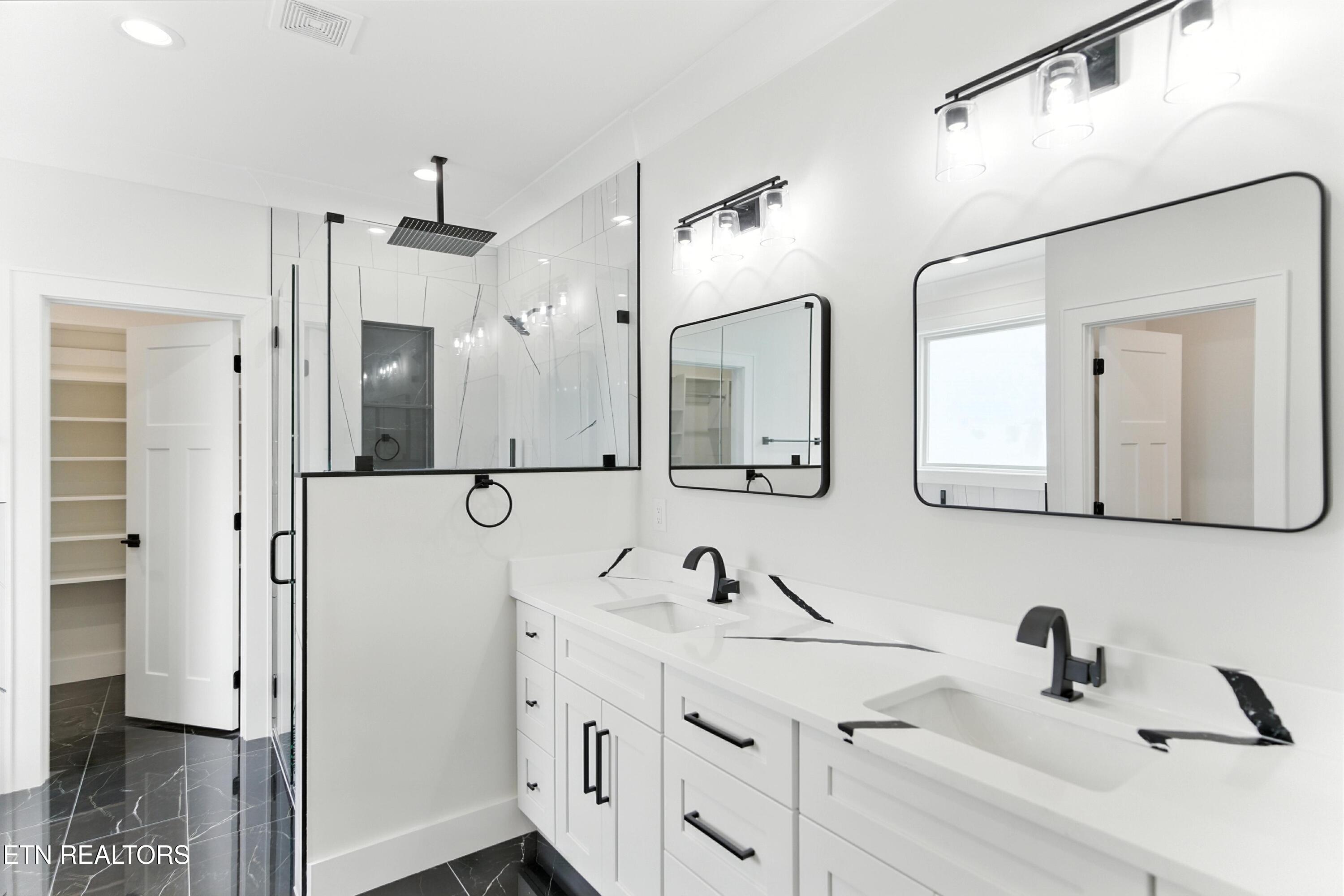 149 Gado Way Loudon TN 37774