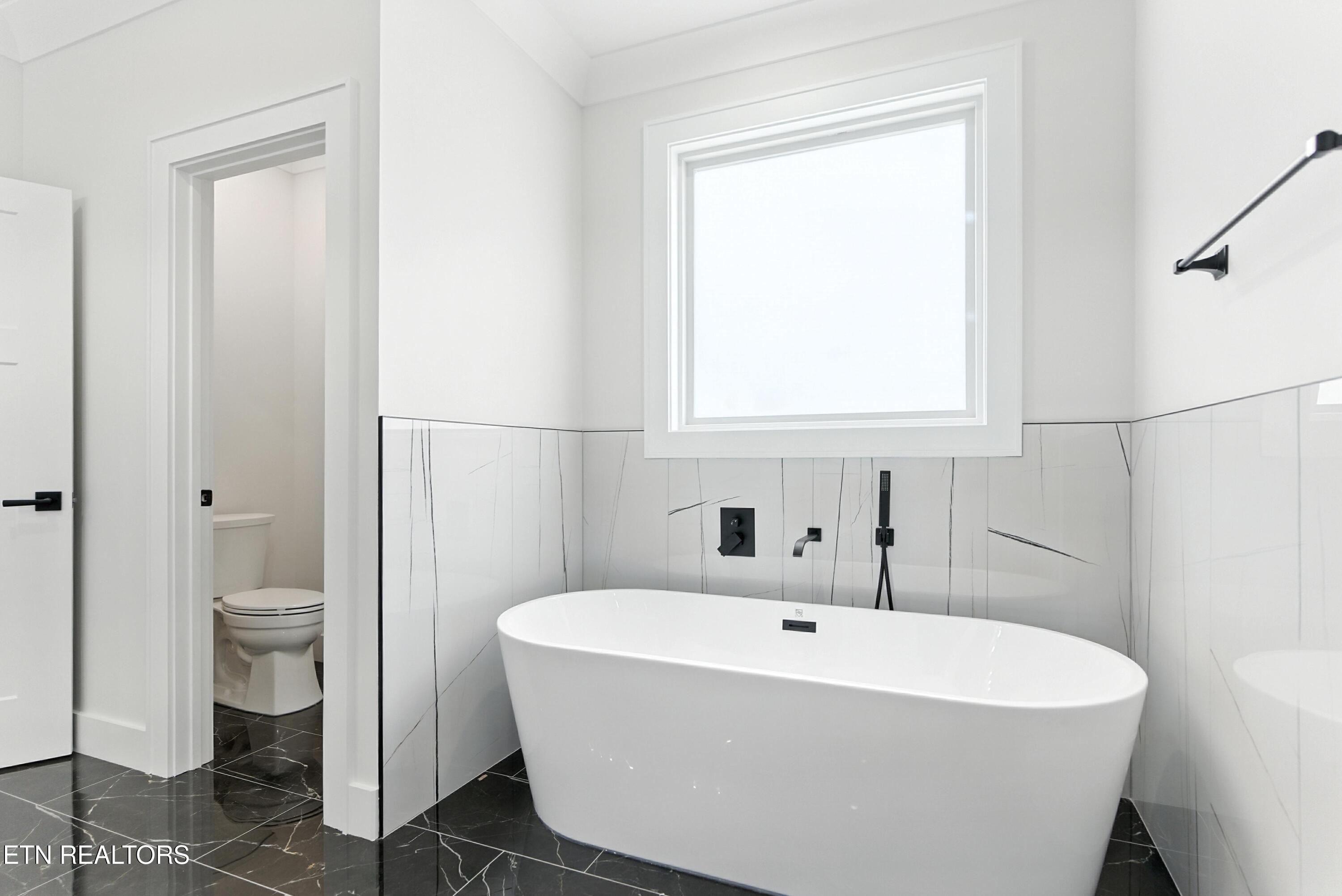 149 Gado Way Loudon TN 37774