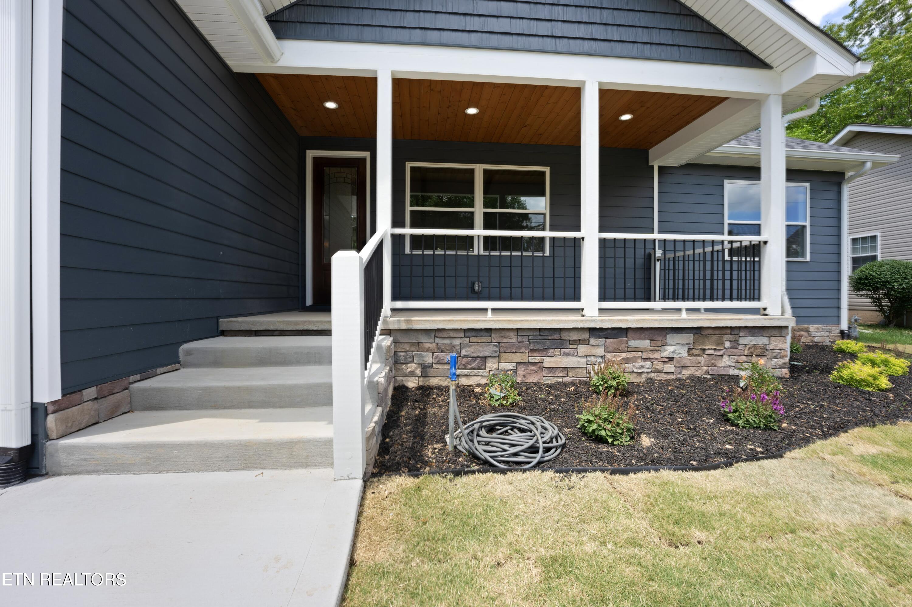 114 Britton Lane Crossville TN 38558