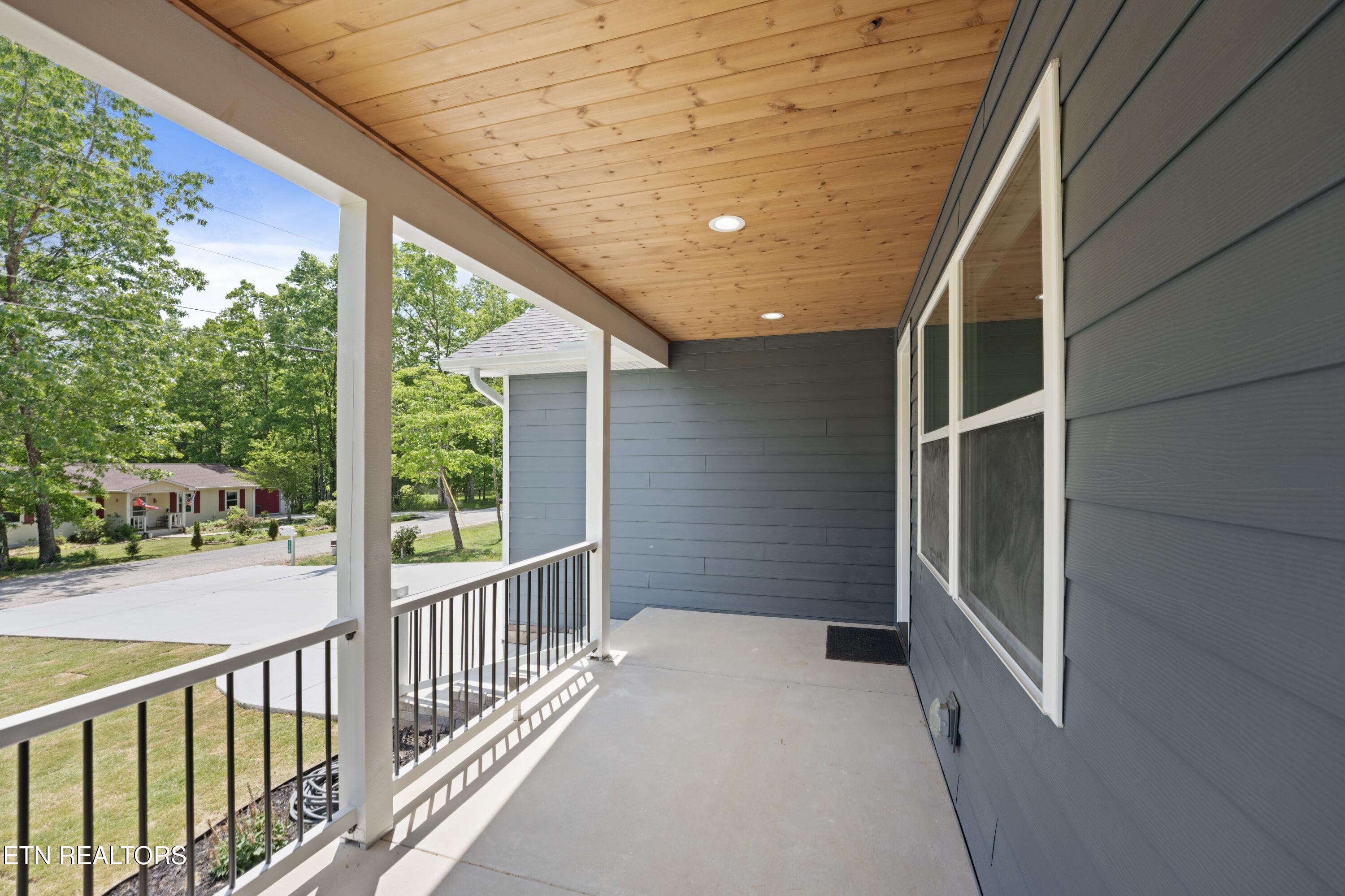 114 Britton Lane Crossville TN 38558