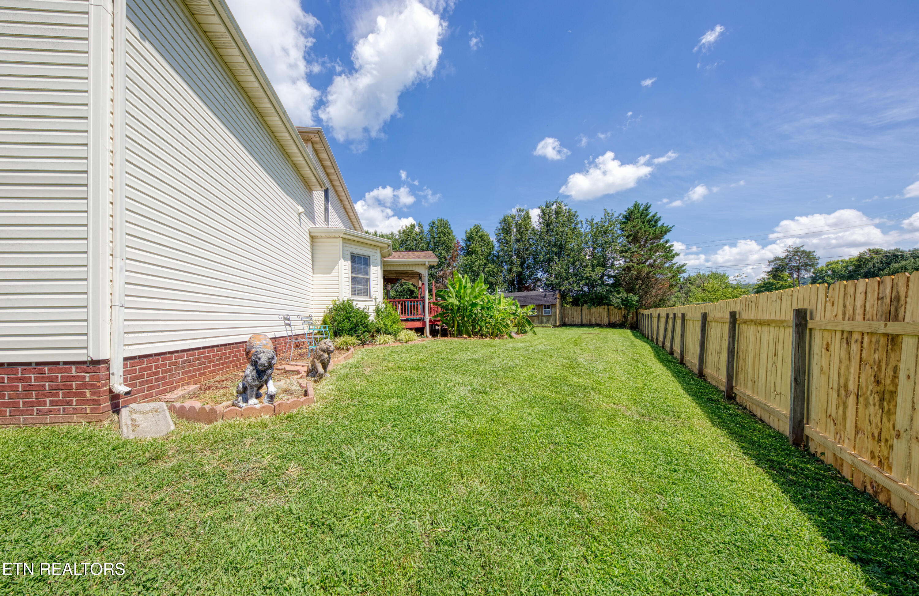 7403 Tinover Court Knoxville TN 37938