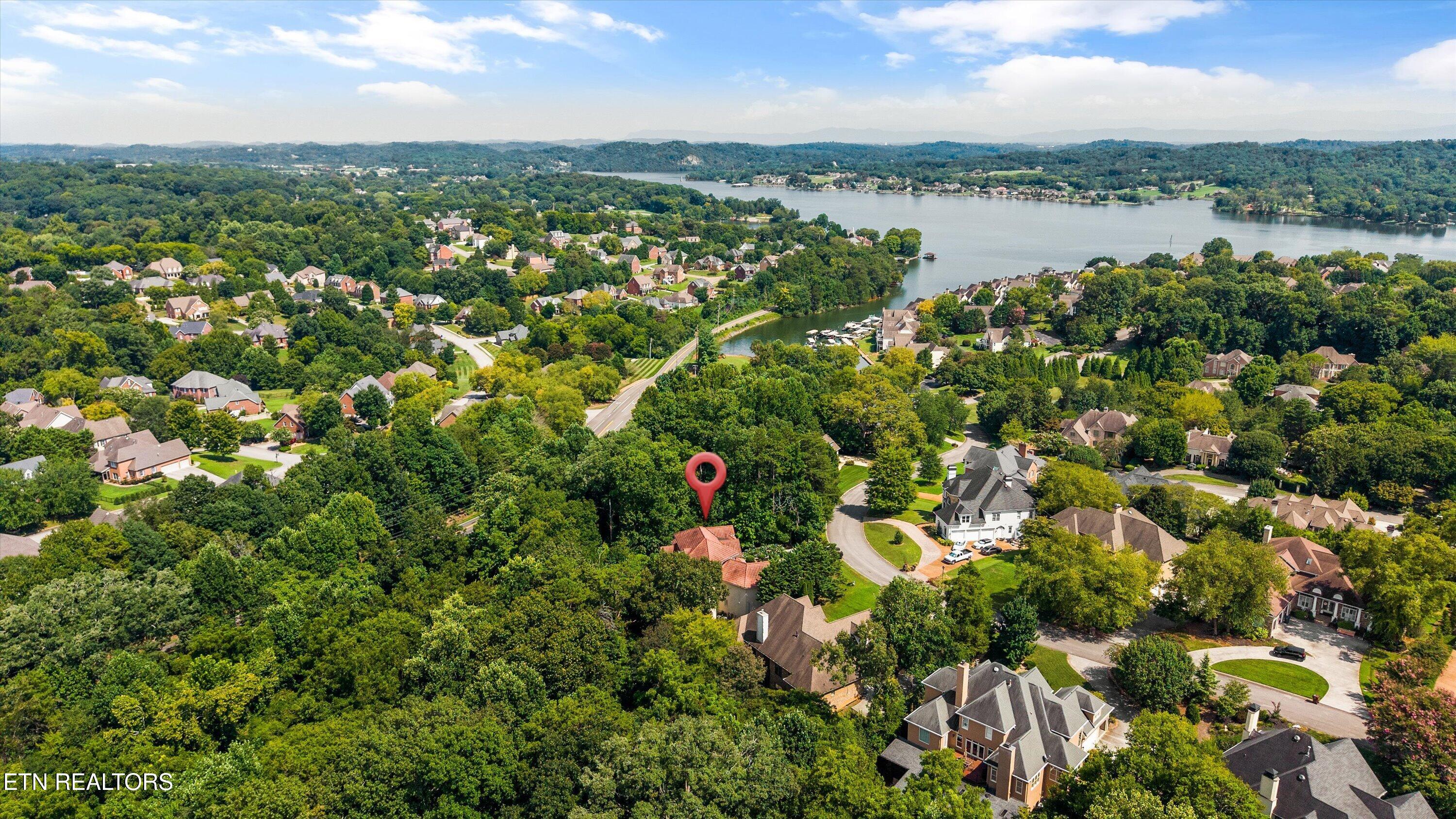 10315 N River Trail Knoxville TN 37922