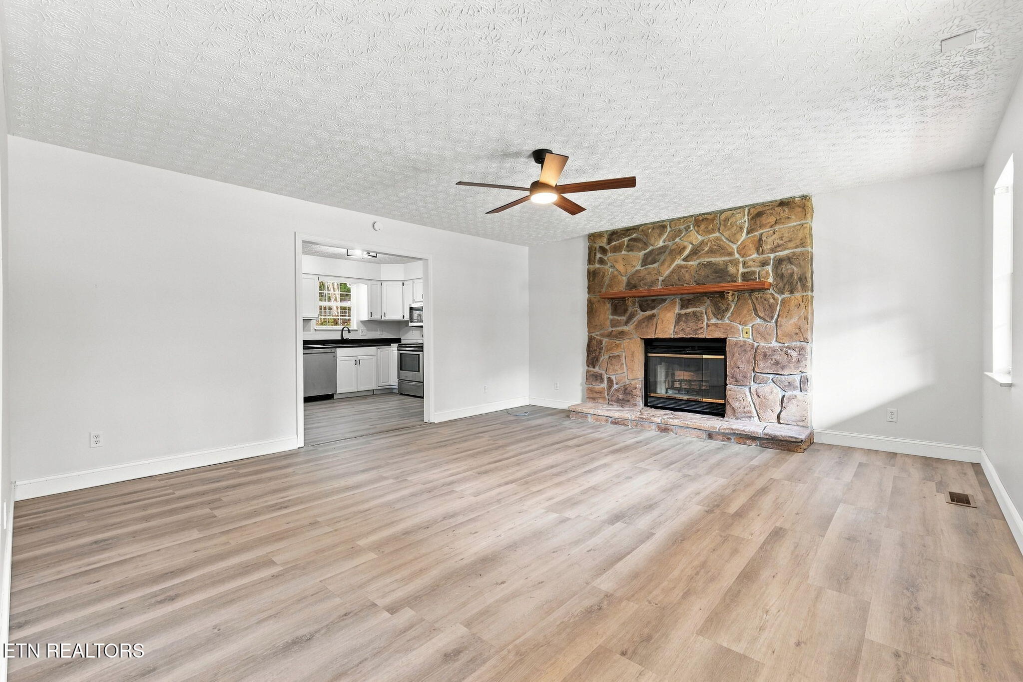 7813 Shadowood Drive Knoxville TN 37938
