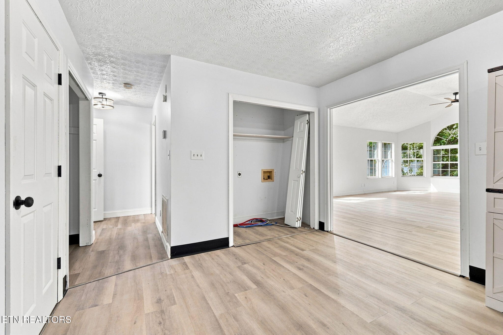 7813 Shadowood Drive Knoxville TN 37938
