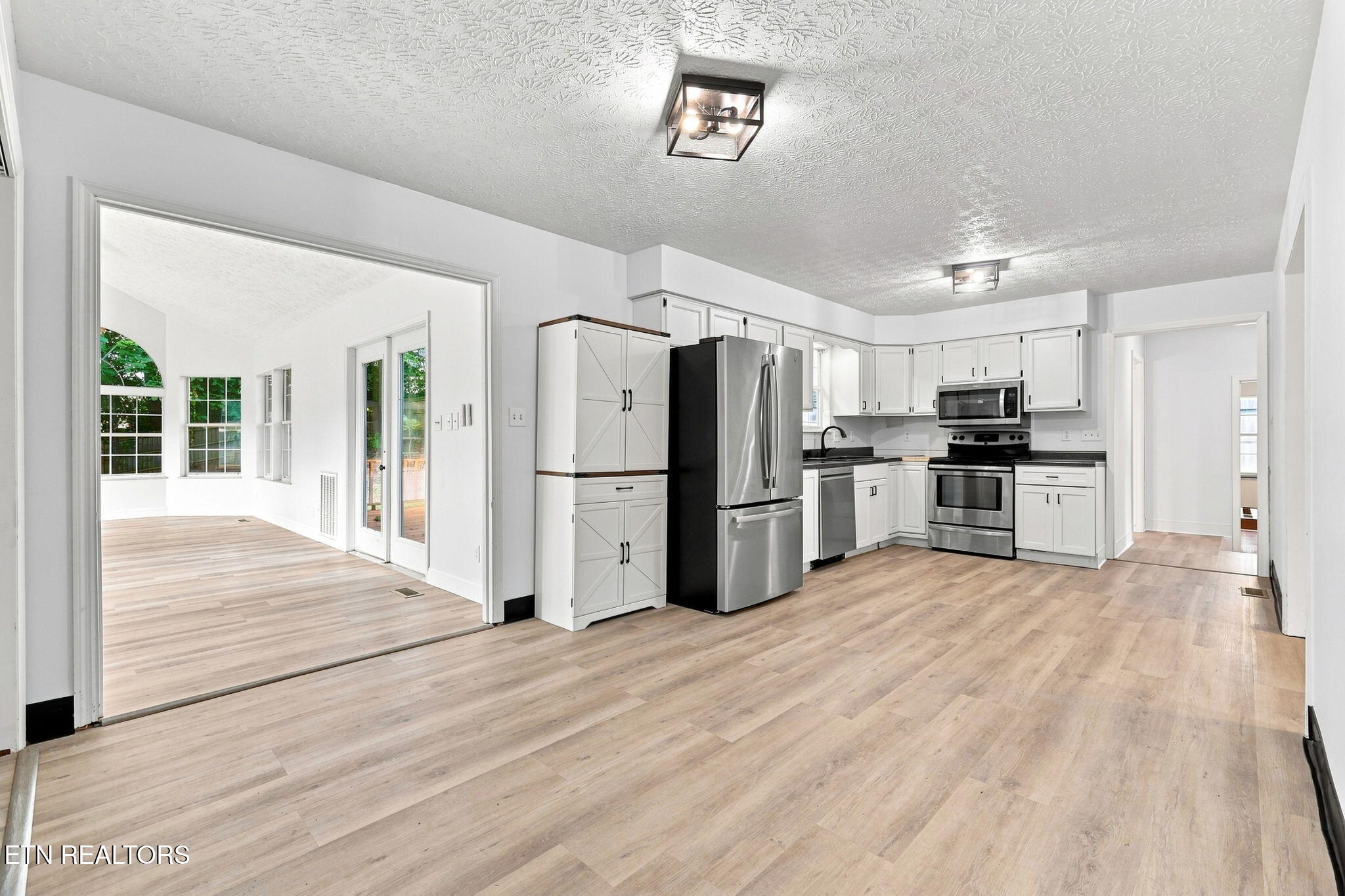7813 Shadowood Drive Knoxville TN 37938
