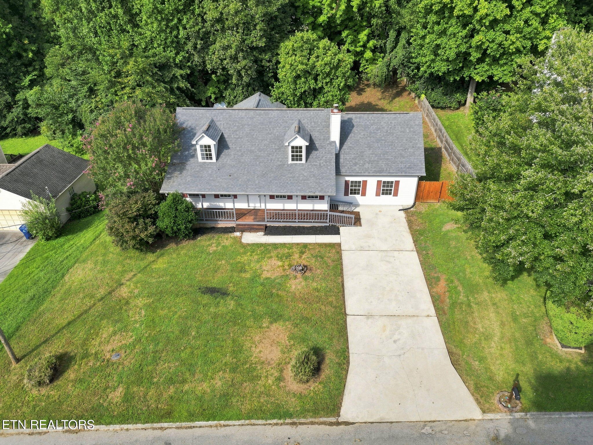 7813 Shadowood Drive Knoxville TN 37938