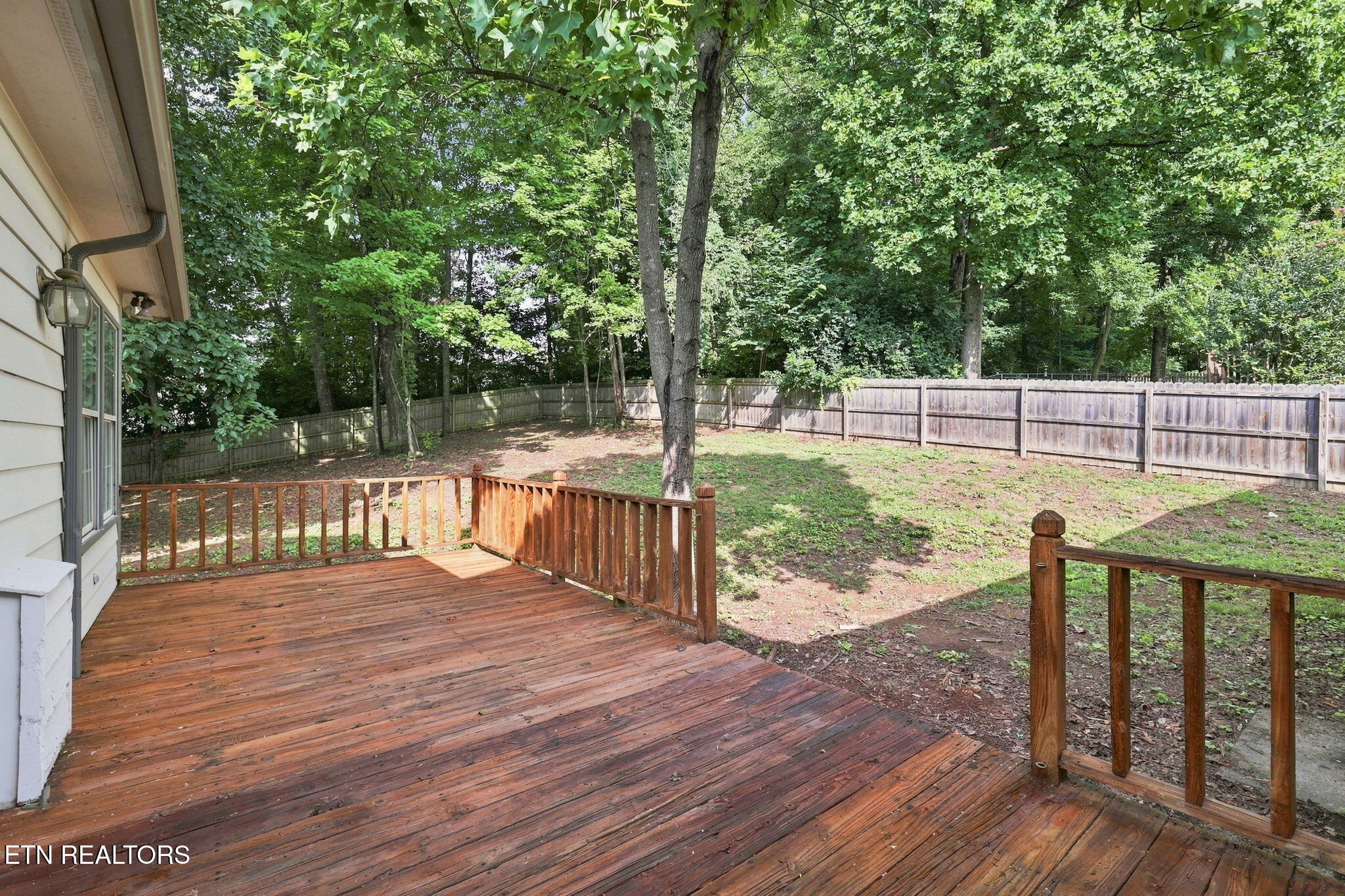 7813 Shadowood Drive Knoxville TN 37938
