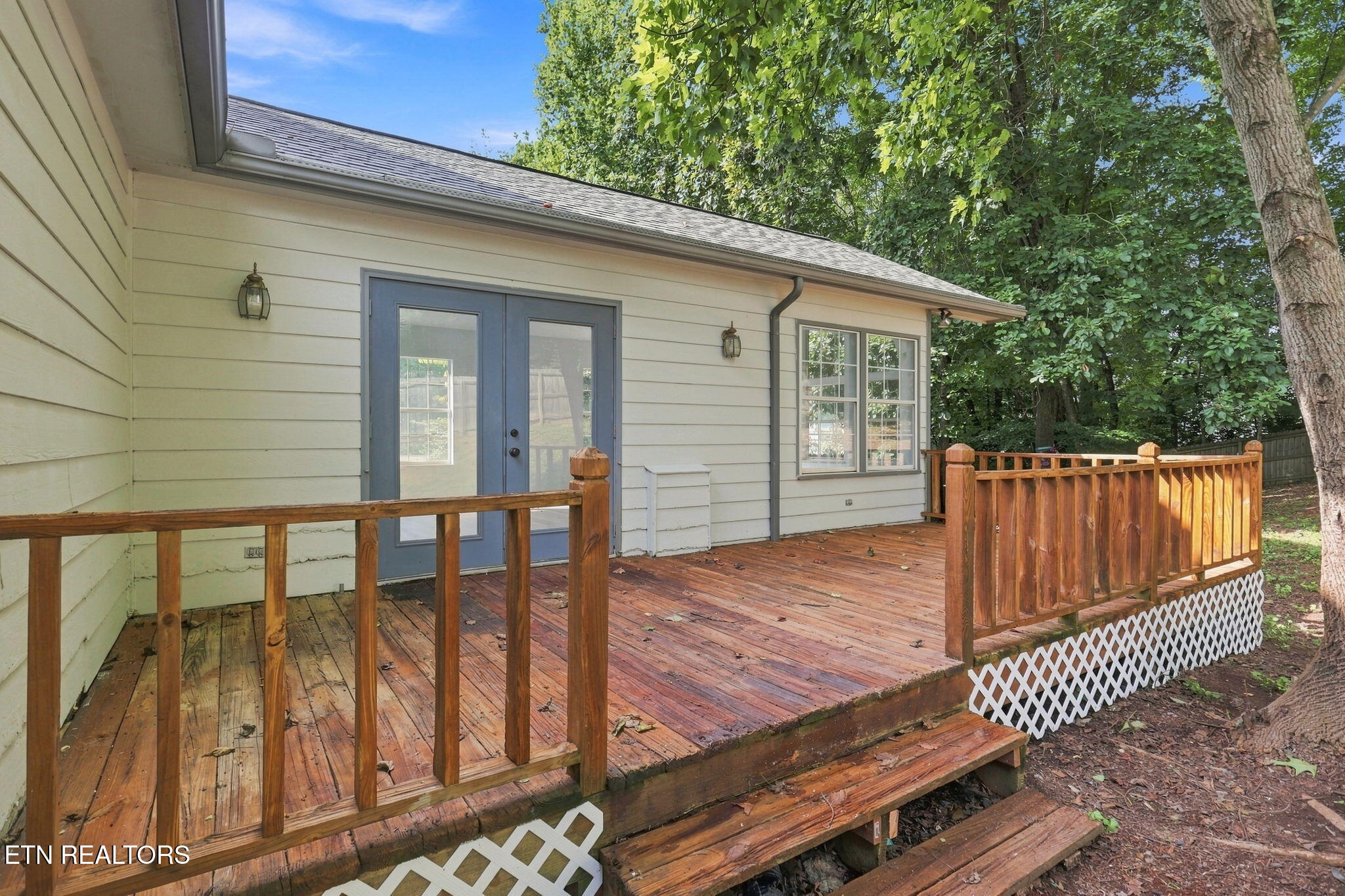 7813 Shadowood Drive Knoxville TN 37938