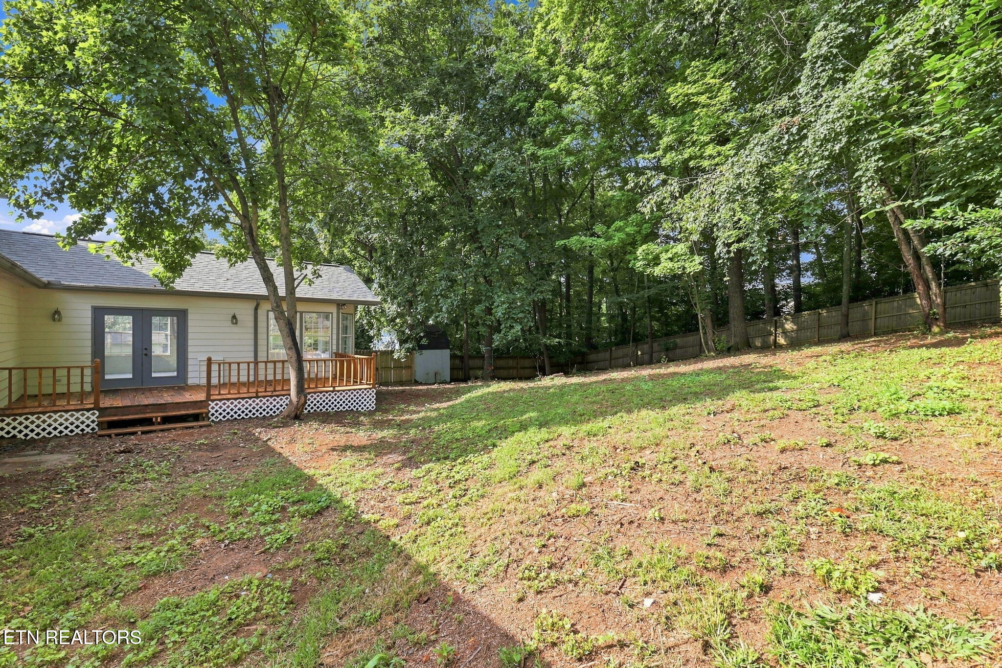 7813 Shadowood Drive Knoxville TN 37938