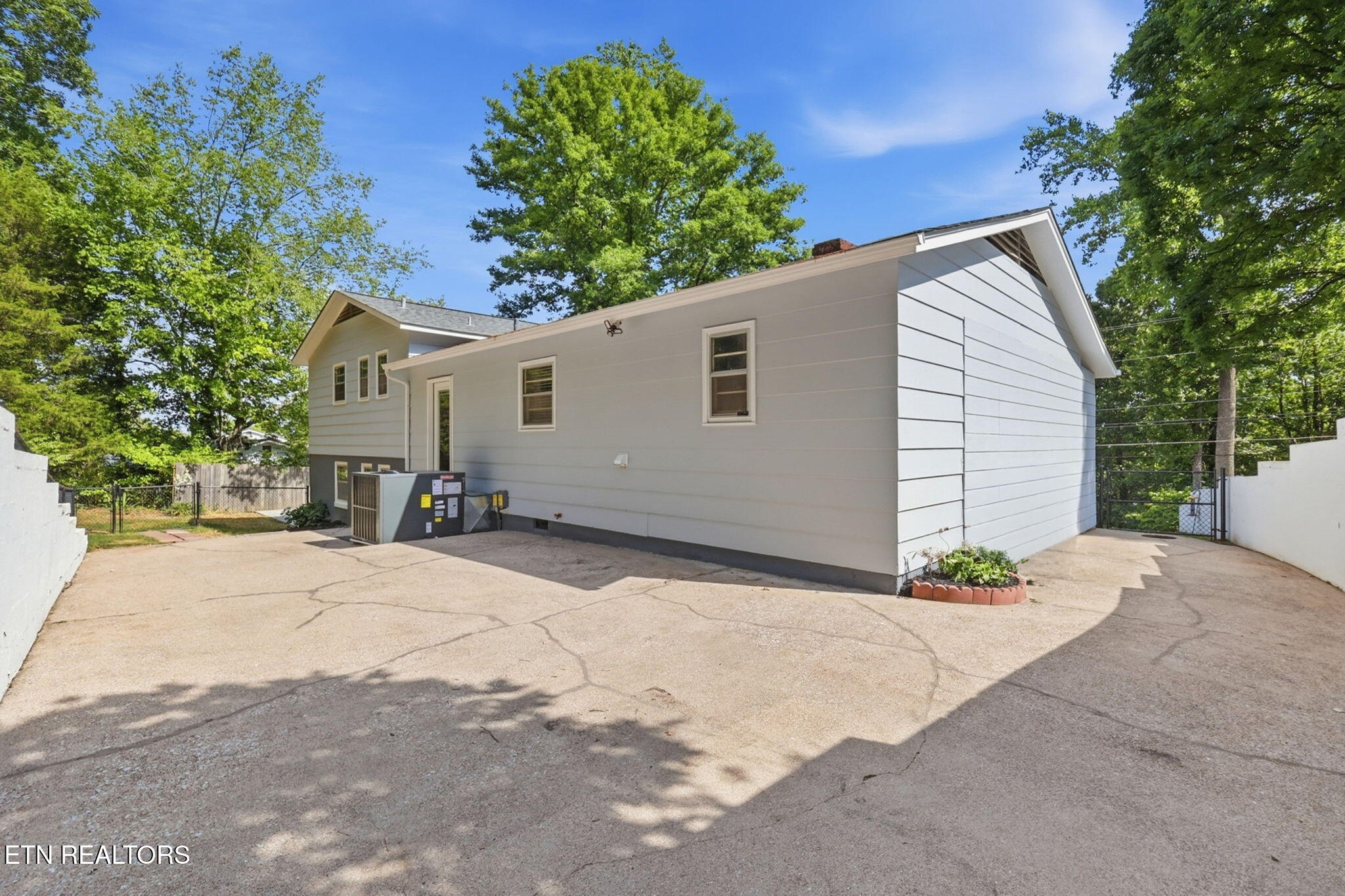 4612 Silverhill Drive Knoxville TN 37921