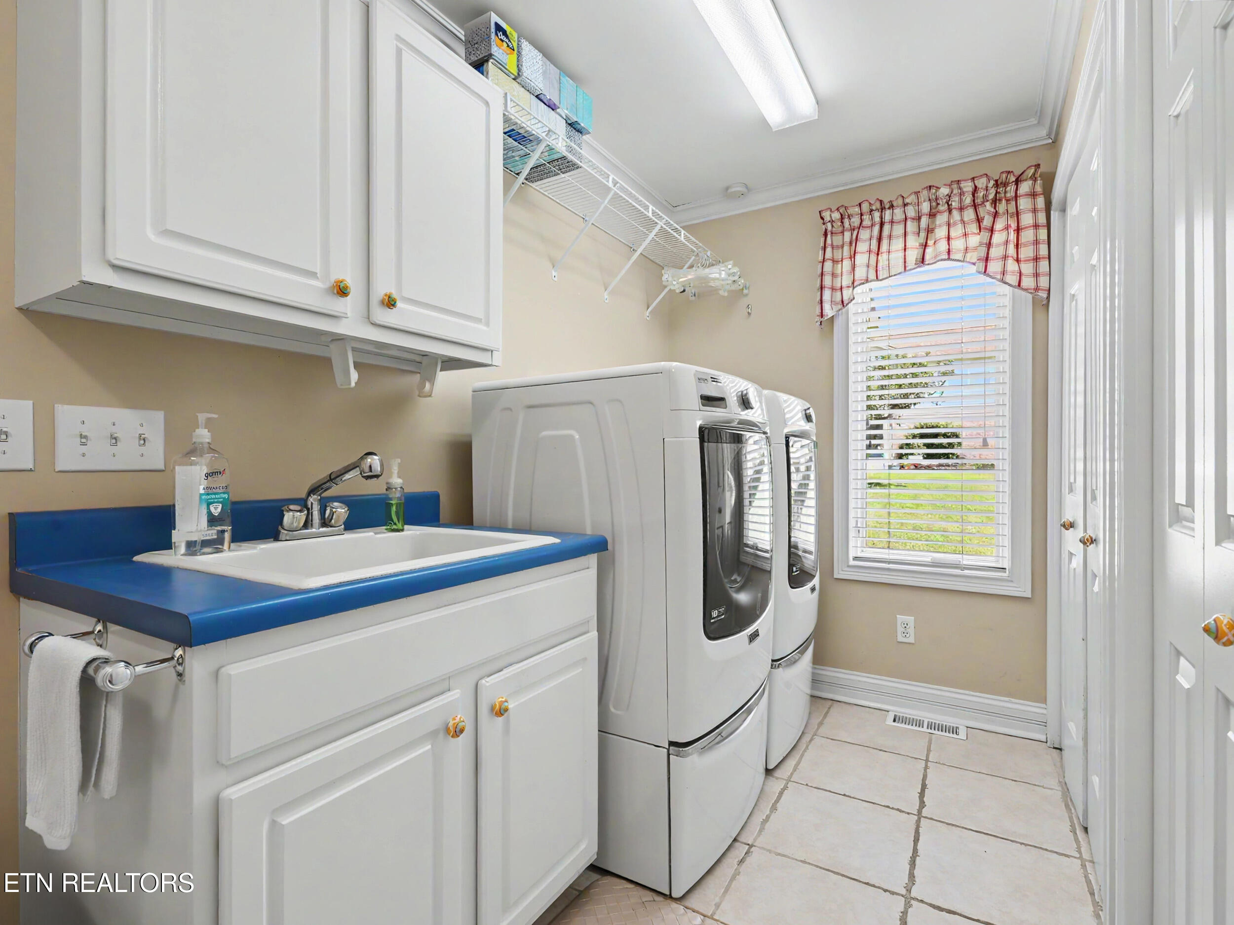 3019 Shaconage Trail Sevierville TN 37876