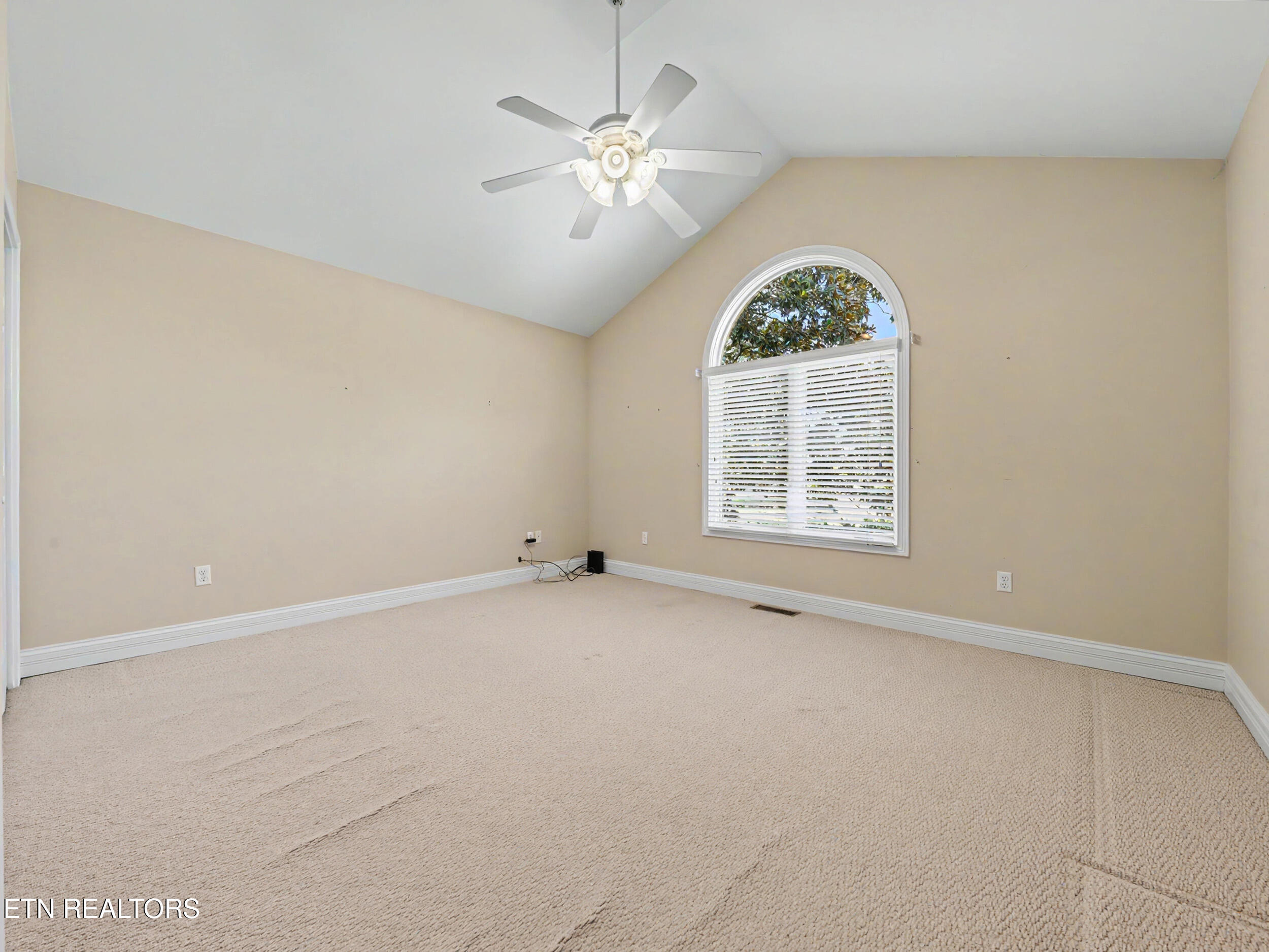 3019 Shaconage Trail Sevierville TN 37876