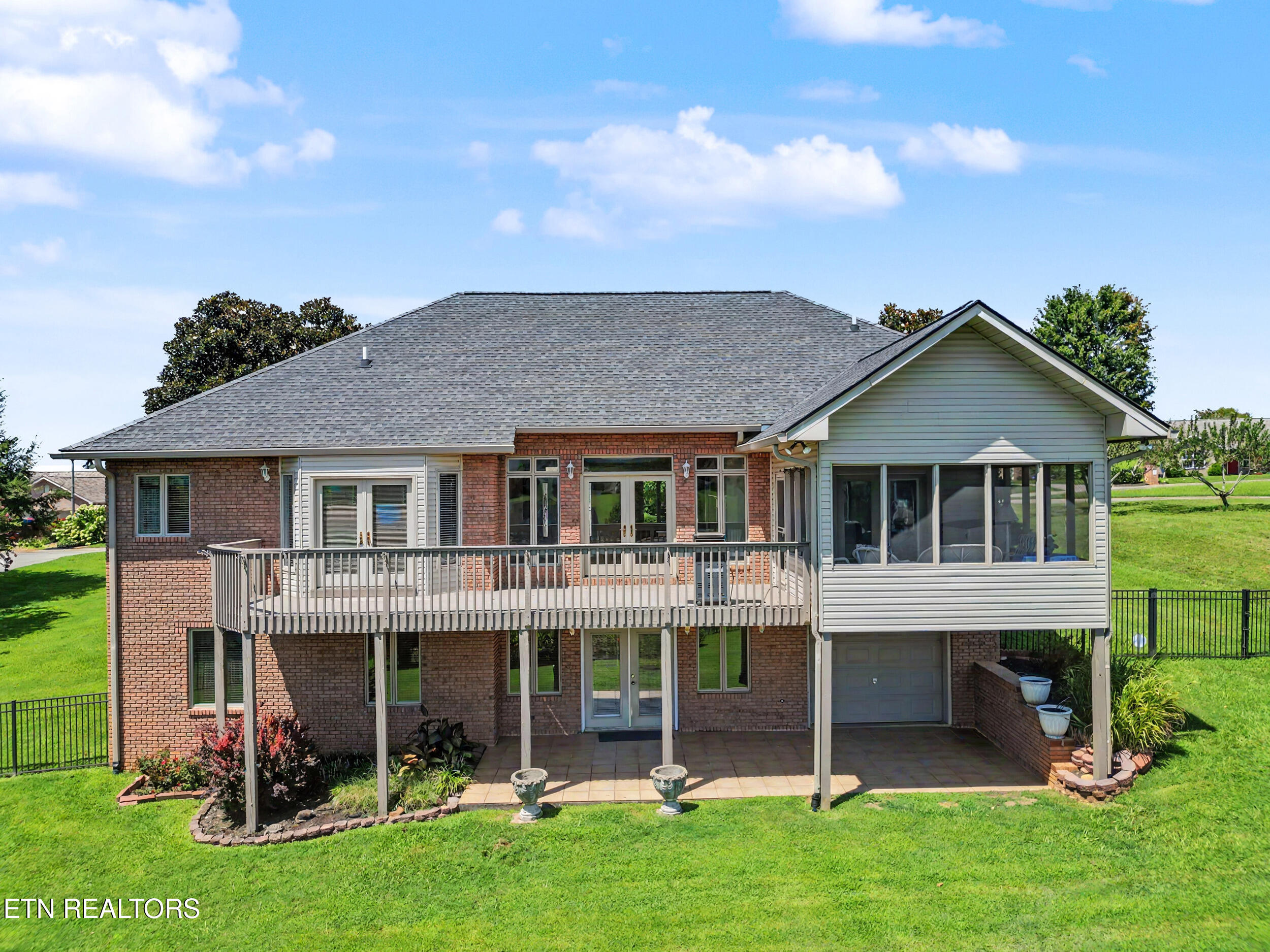 3019 Shaconage Trail Sevierville TN 37876