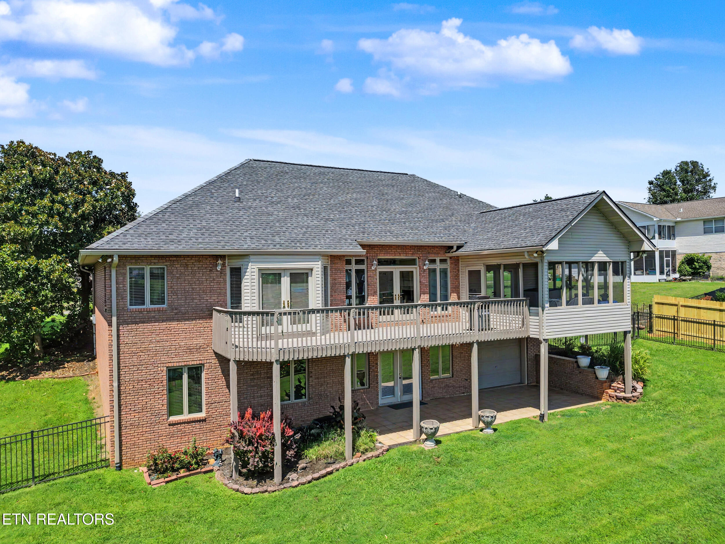 3019 Shaconage Trail Sevierville TN 37876