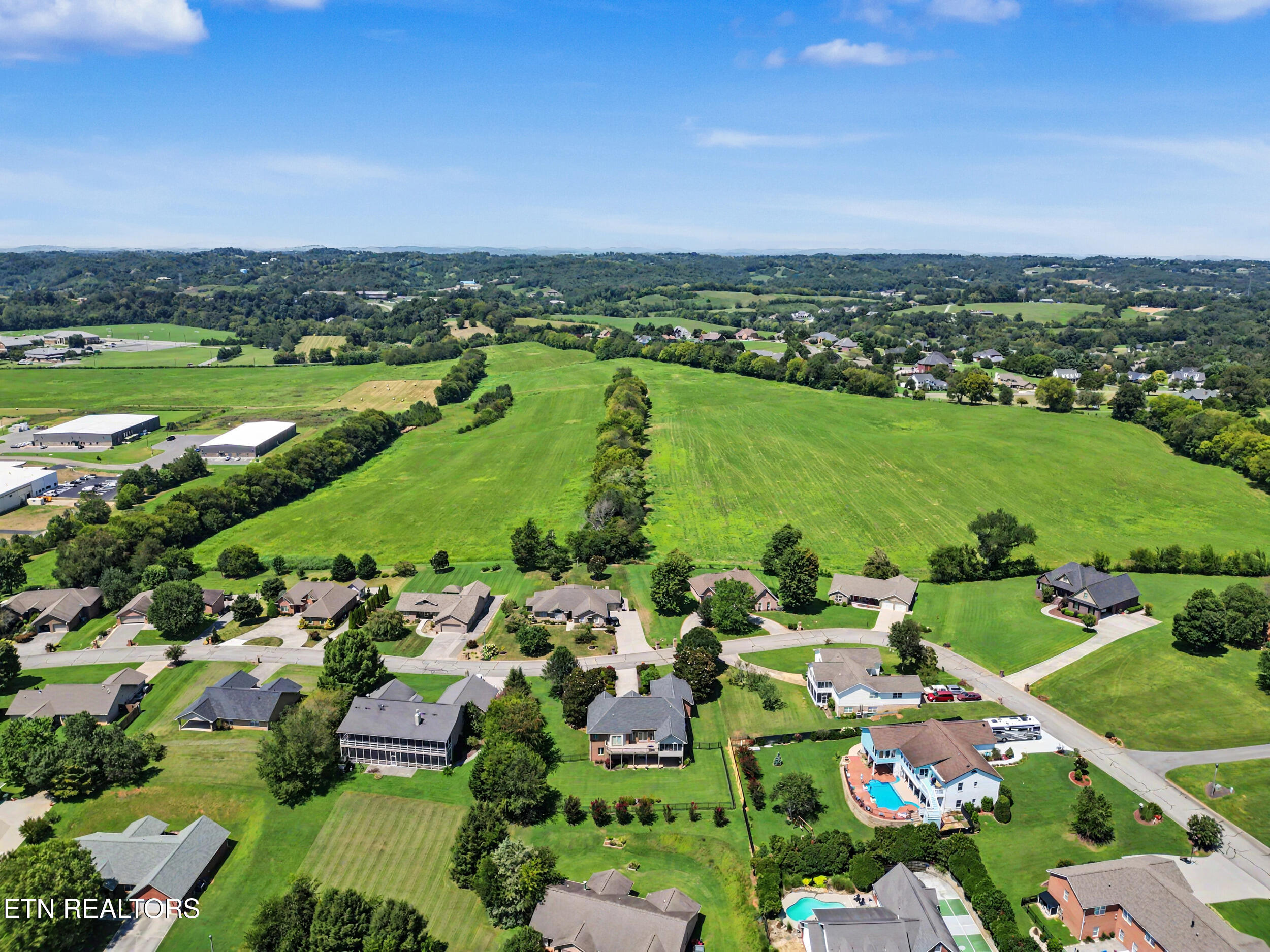 3019 Shaconage Trail Sevierville TN 37876