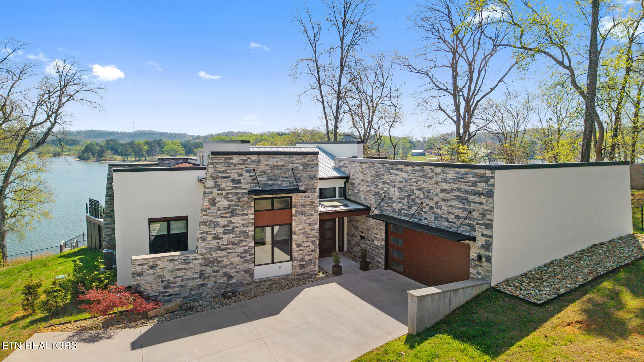 731 Bowman Bend Road Harriman TN 37748