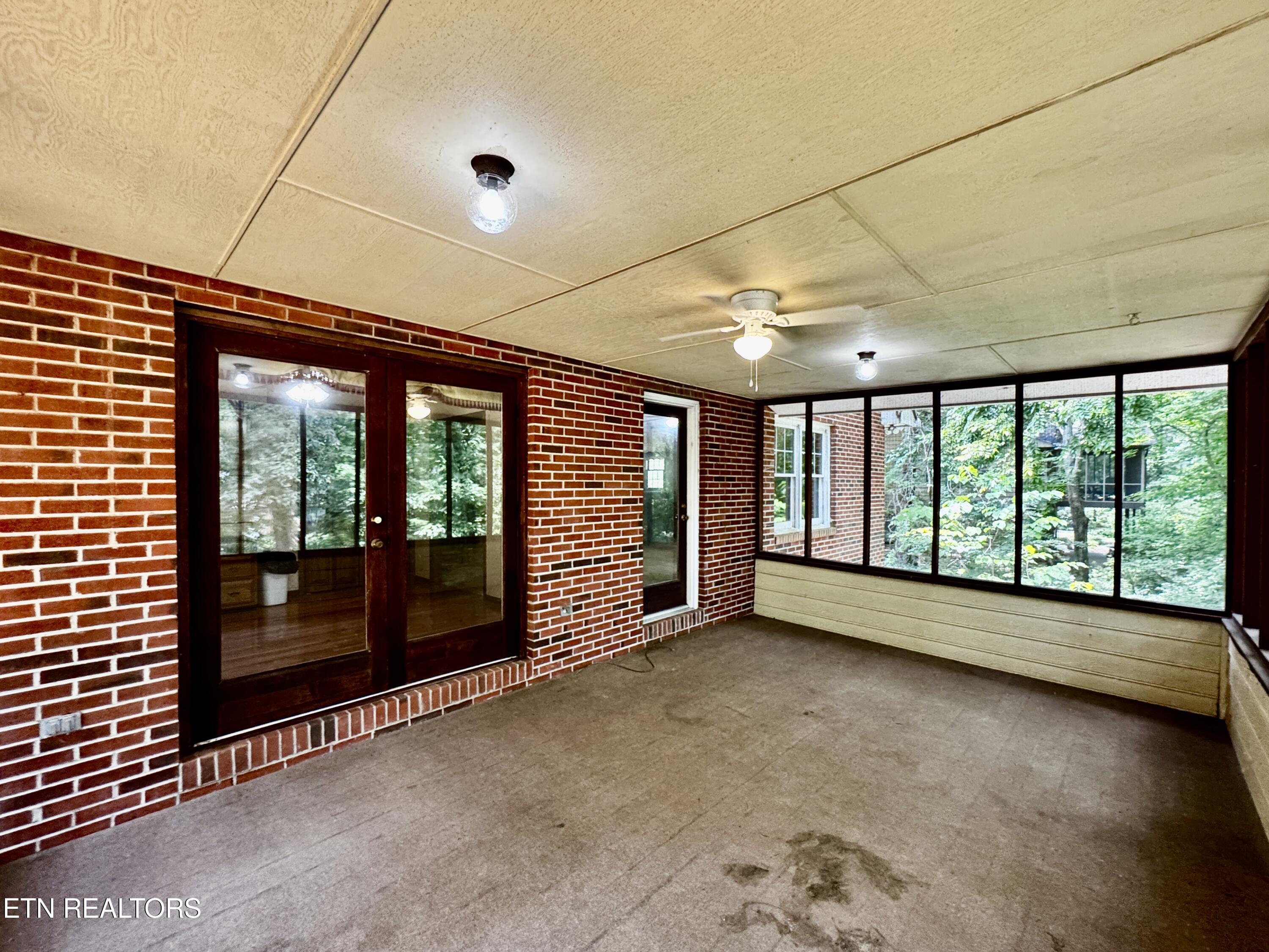 518 Old Tavern Circle Knoxville TN 37934