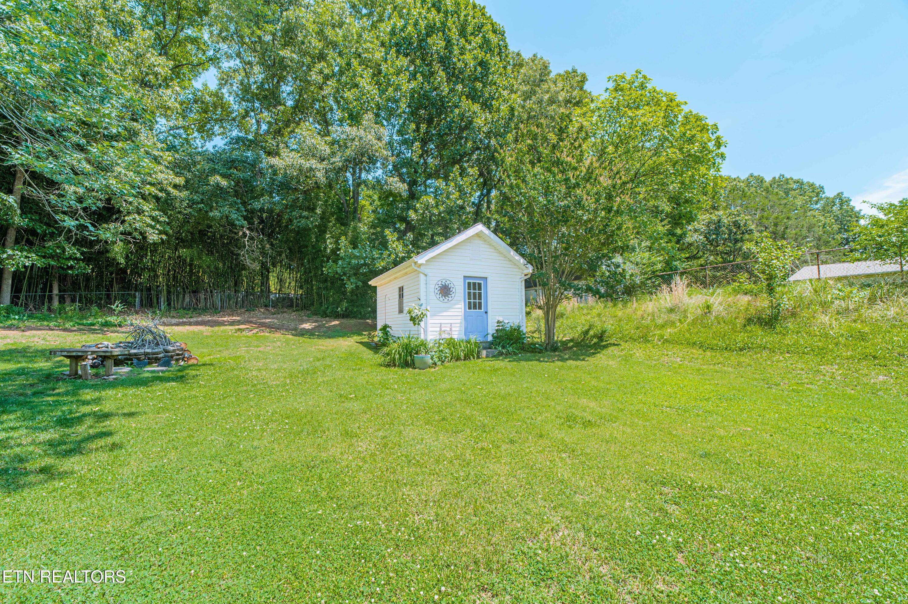 5608 Sierra Road Knoxville TN 37912