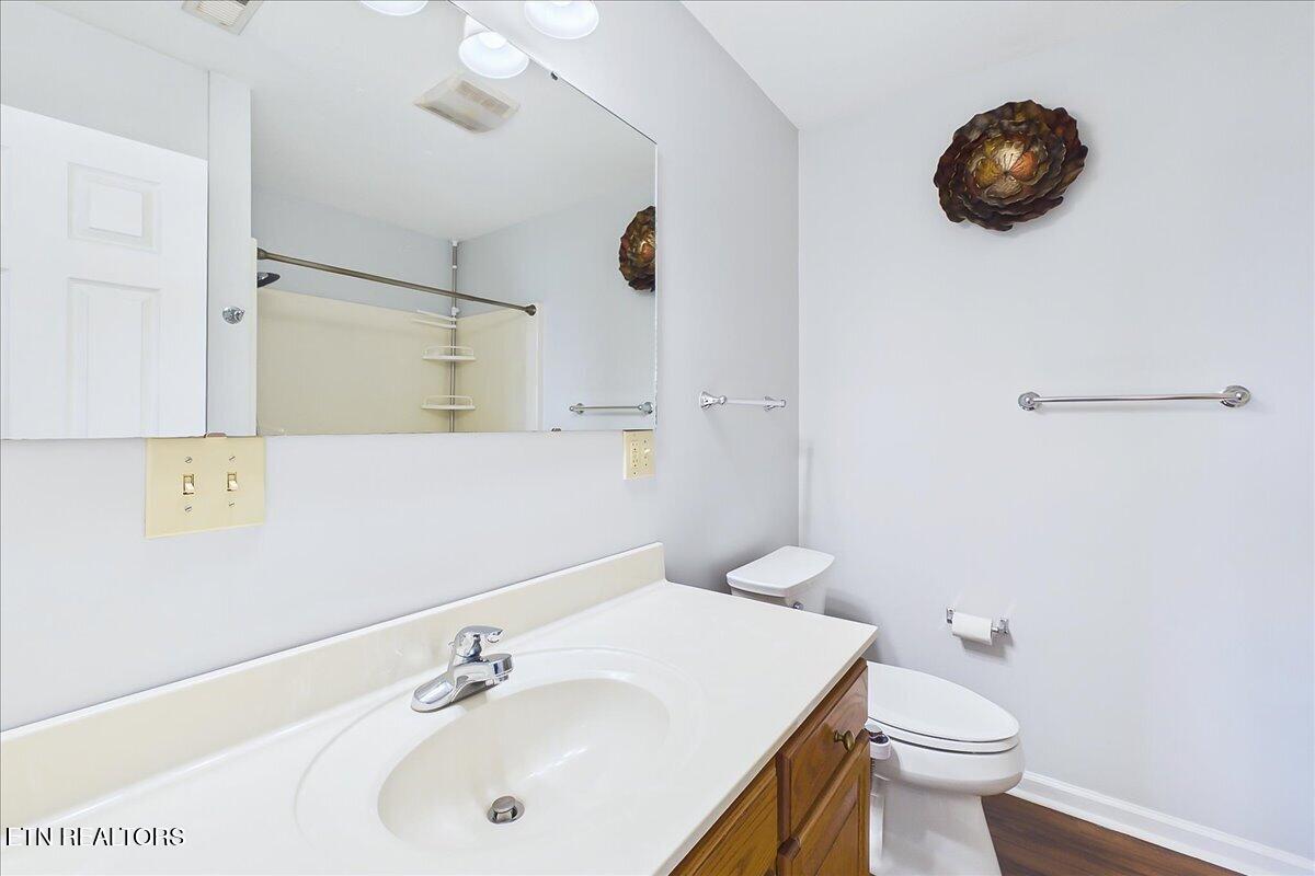 242 Fyke Drive Athens TN 37303