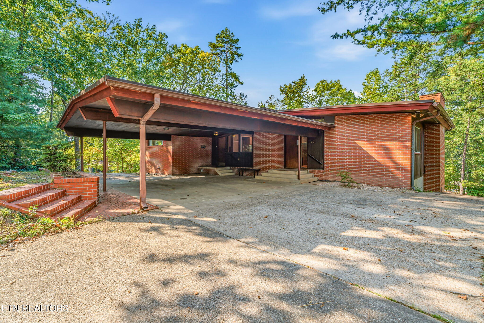 106 Elliott Circle Oak Ridge TN 37830