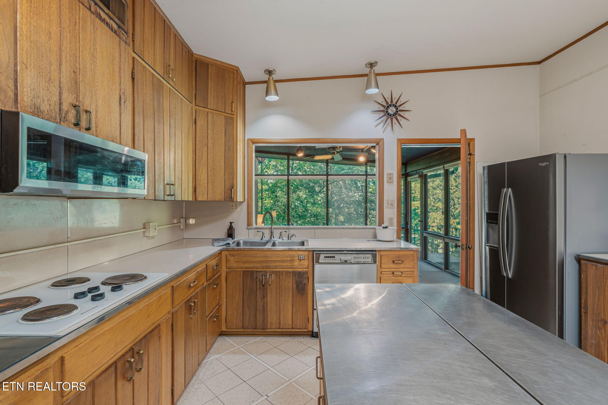 106 Elliott Circle Oak Ridge TN 37830