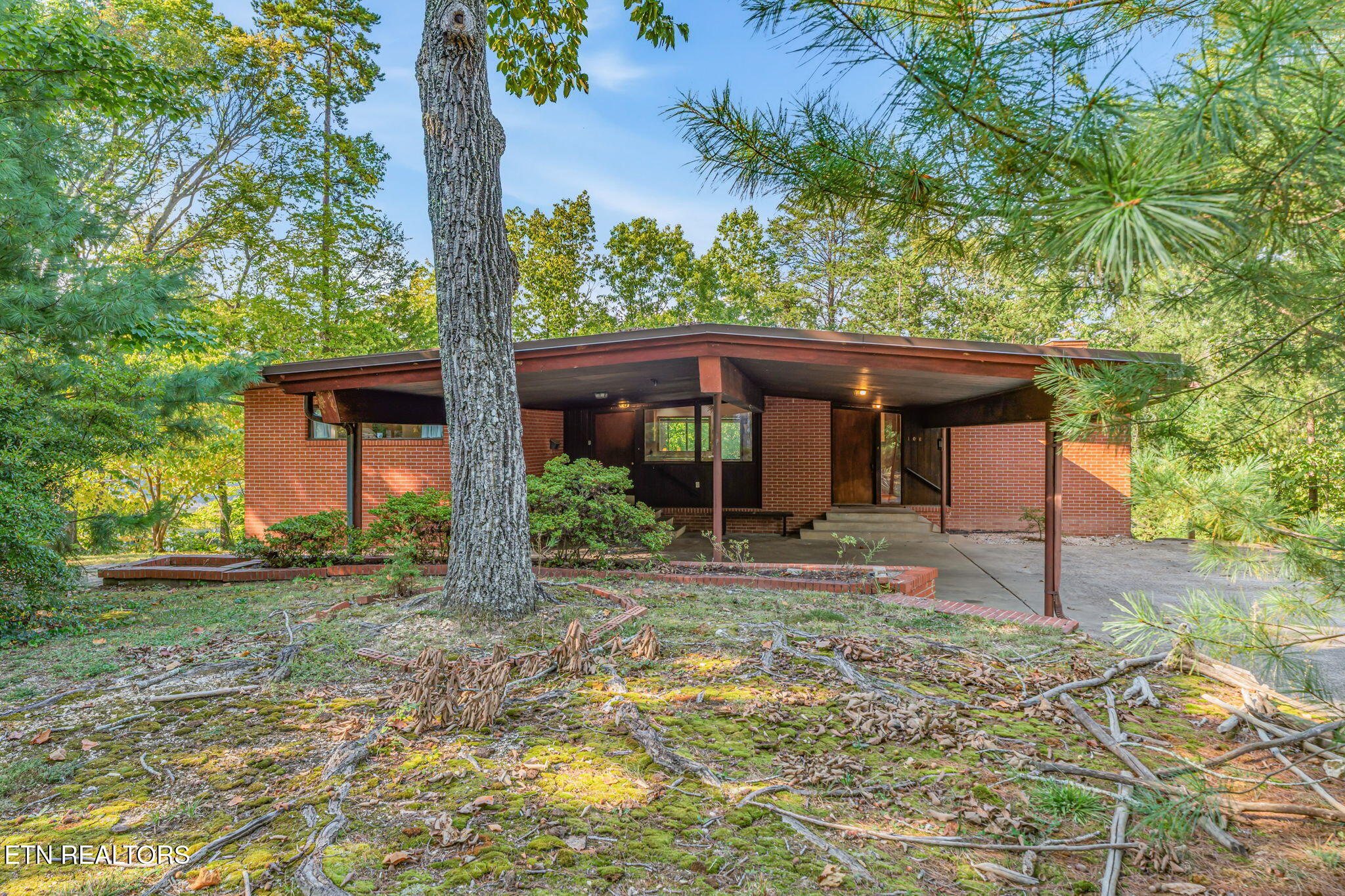 106 Elliott Circle Oak Ridge TN 37830