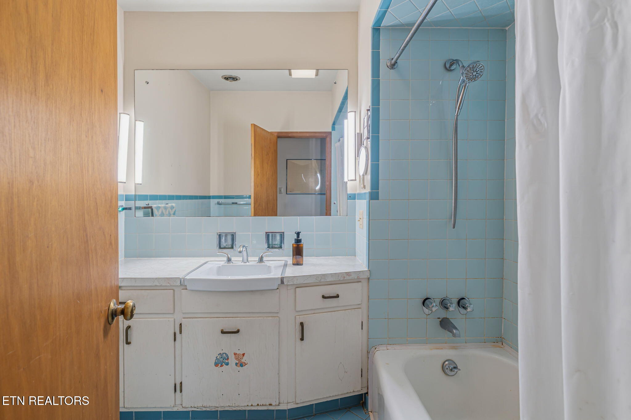 106 Elliott Circle Oak Ridge TN 37830