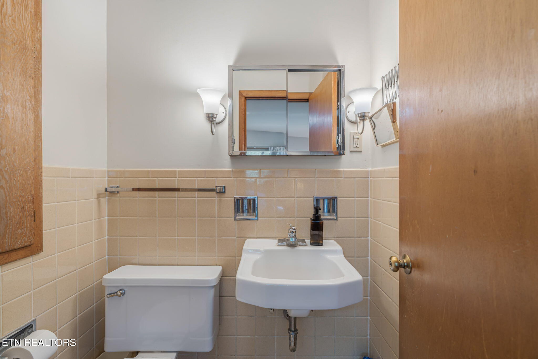 106 Elliott Circle Oak Ridge TN 37830