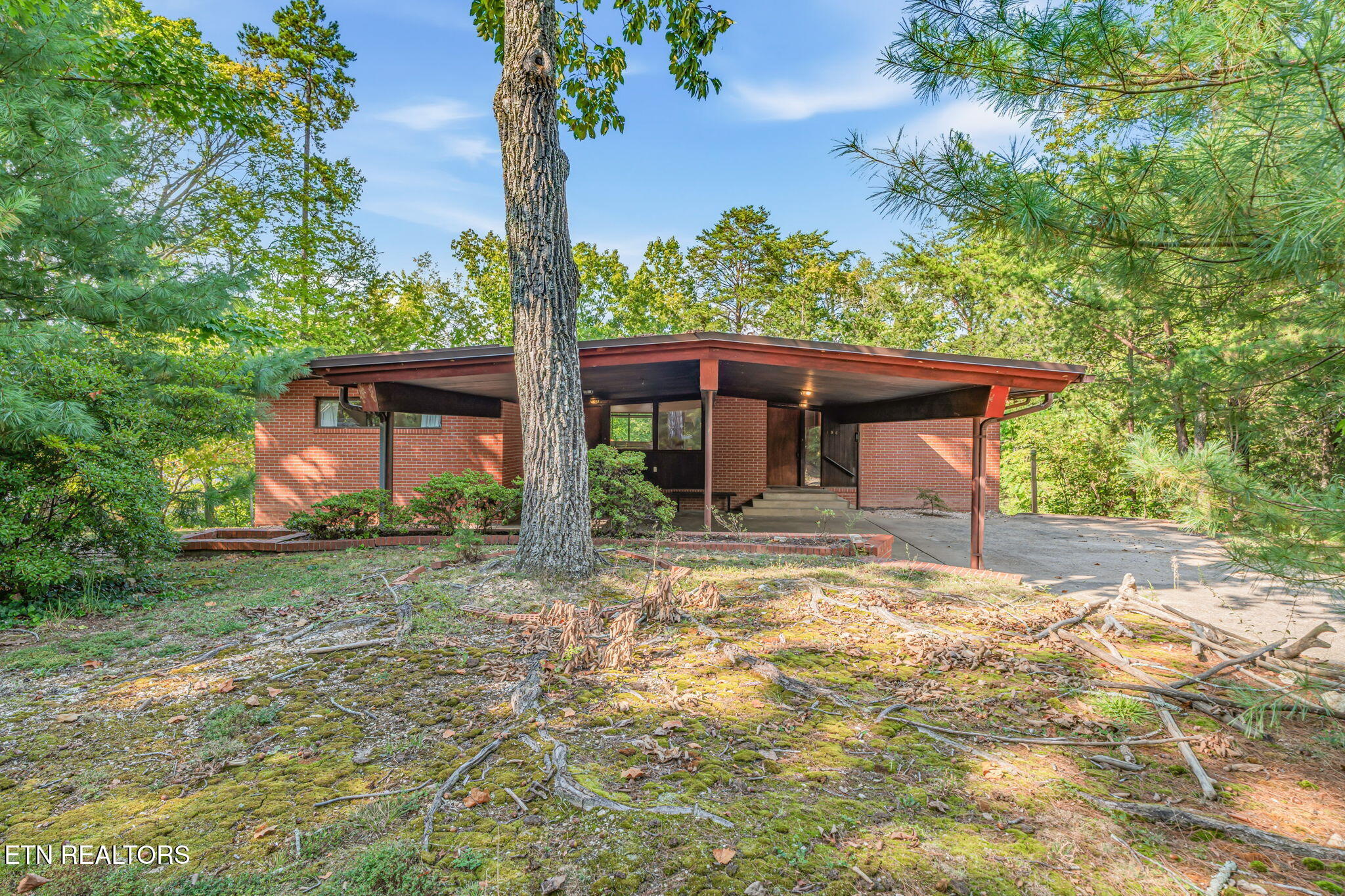 106 Elliott Circle Oak Ridge TN 37830