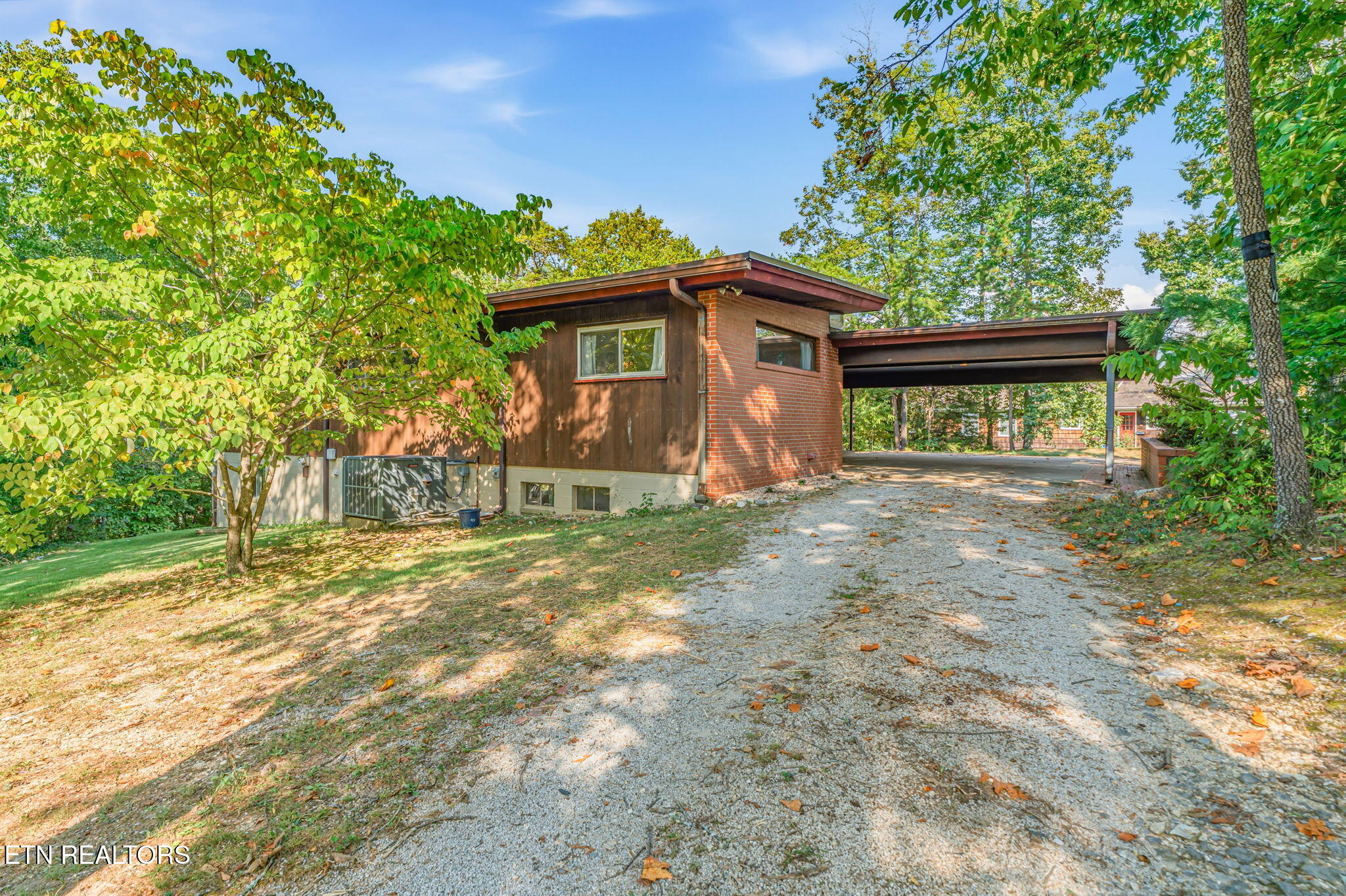 106 Elliott Circle Oak Ridge TN 37830