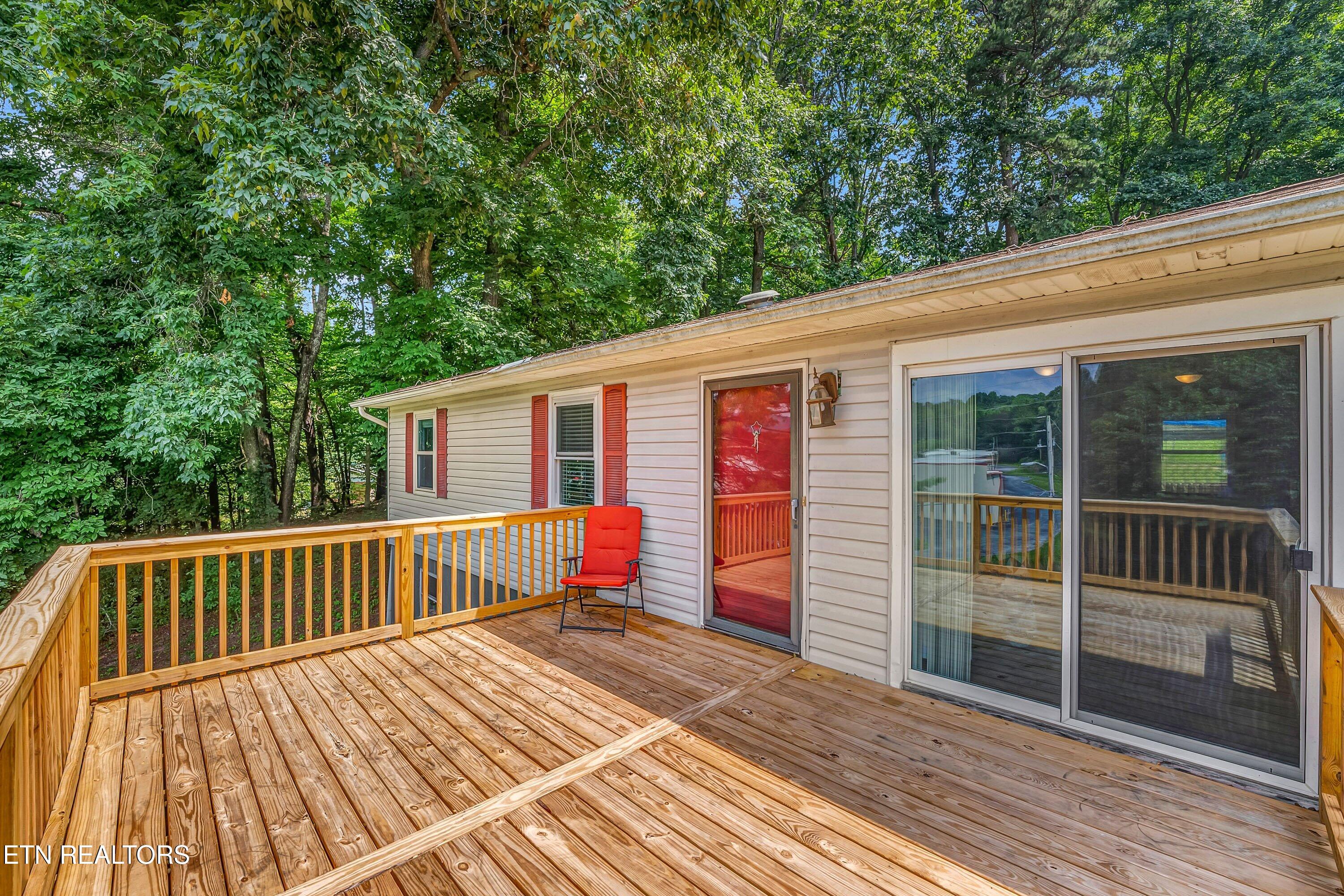 131 Delozier Lane Rockwood TN 37854