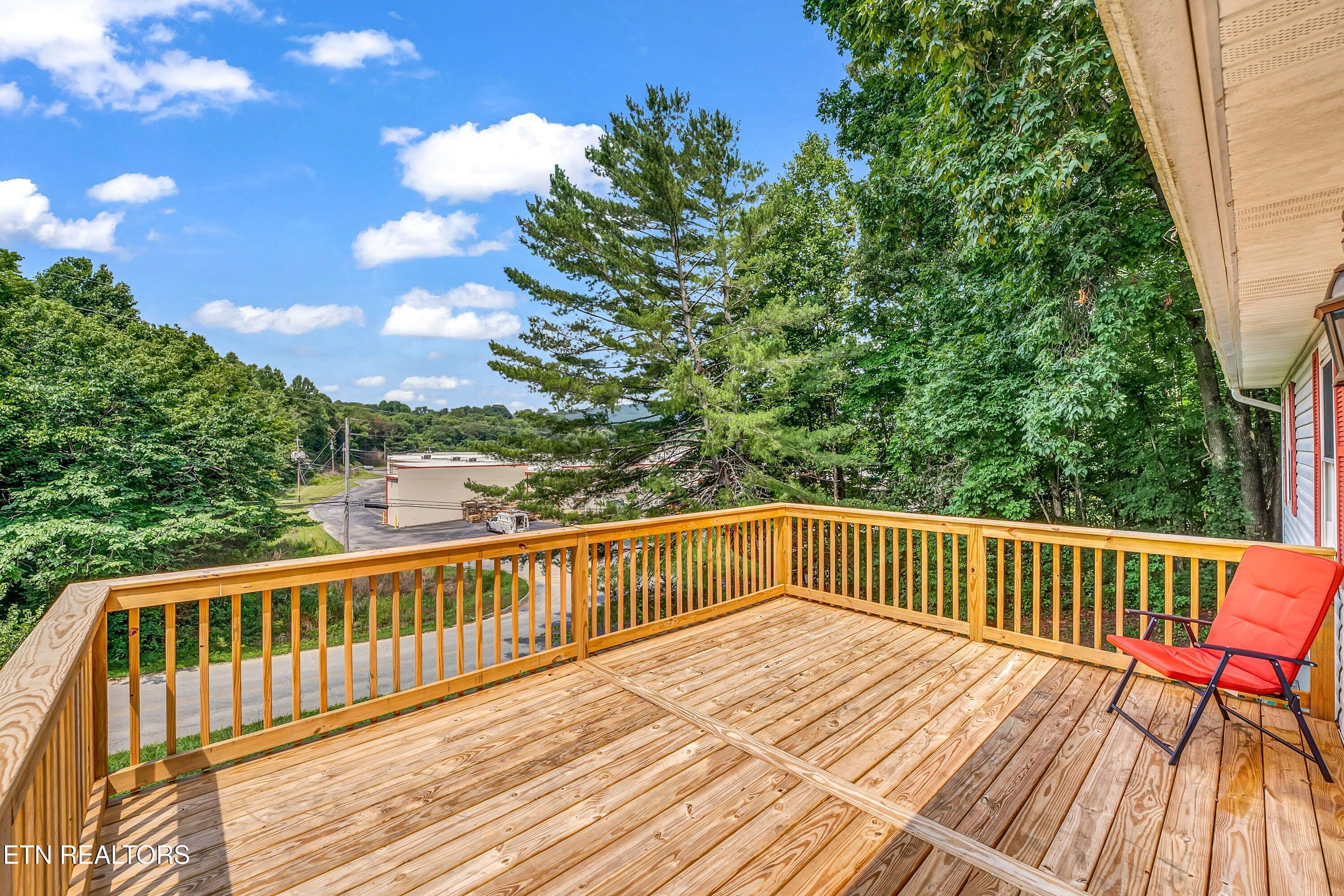 131 Delozier Lane Rockwood TN 37854